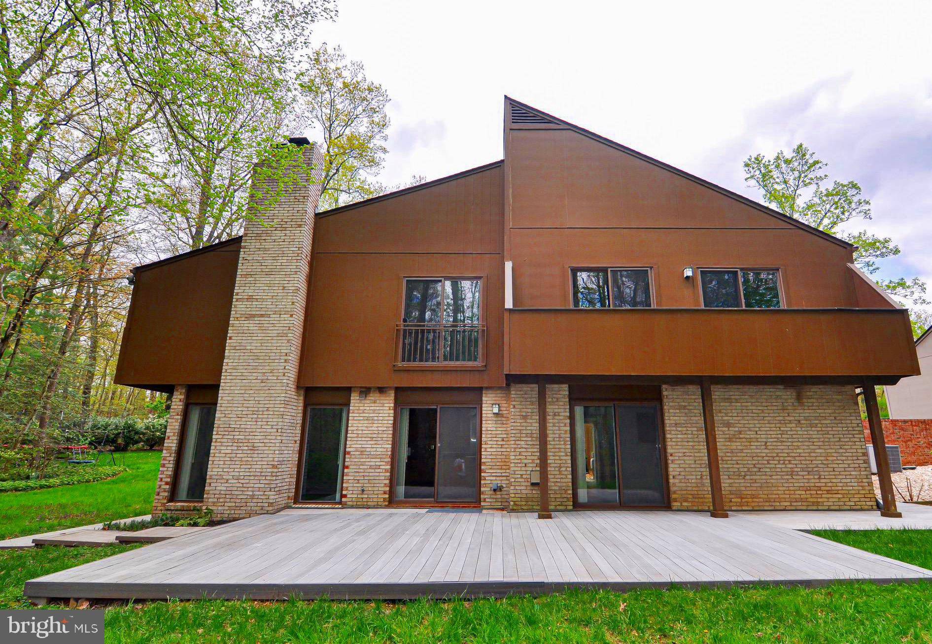 Reston, VA 20191,12134 QUORN LN