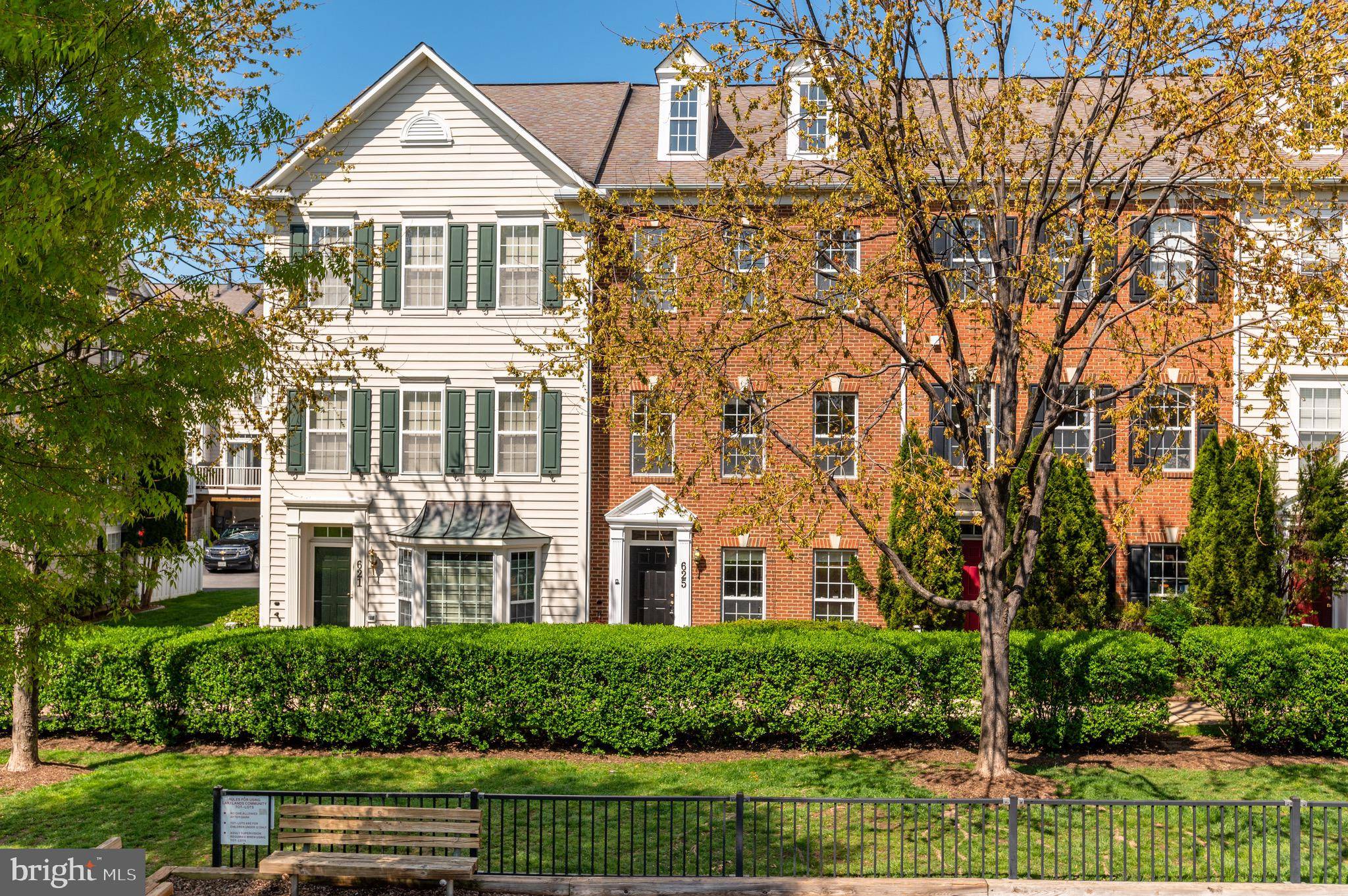 Gaithersburg, MD 20878,625 CHESTNUT HILL MEWS