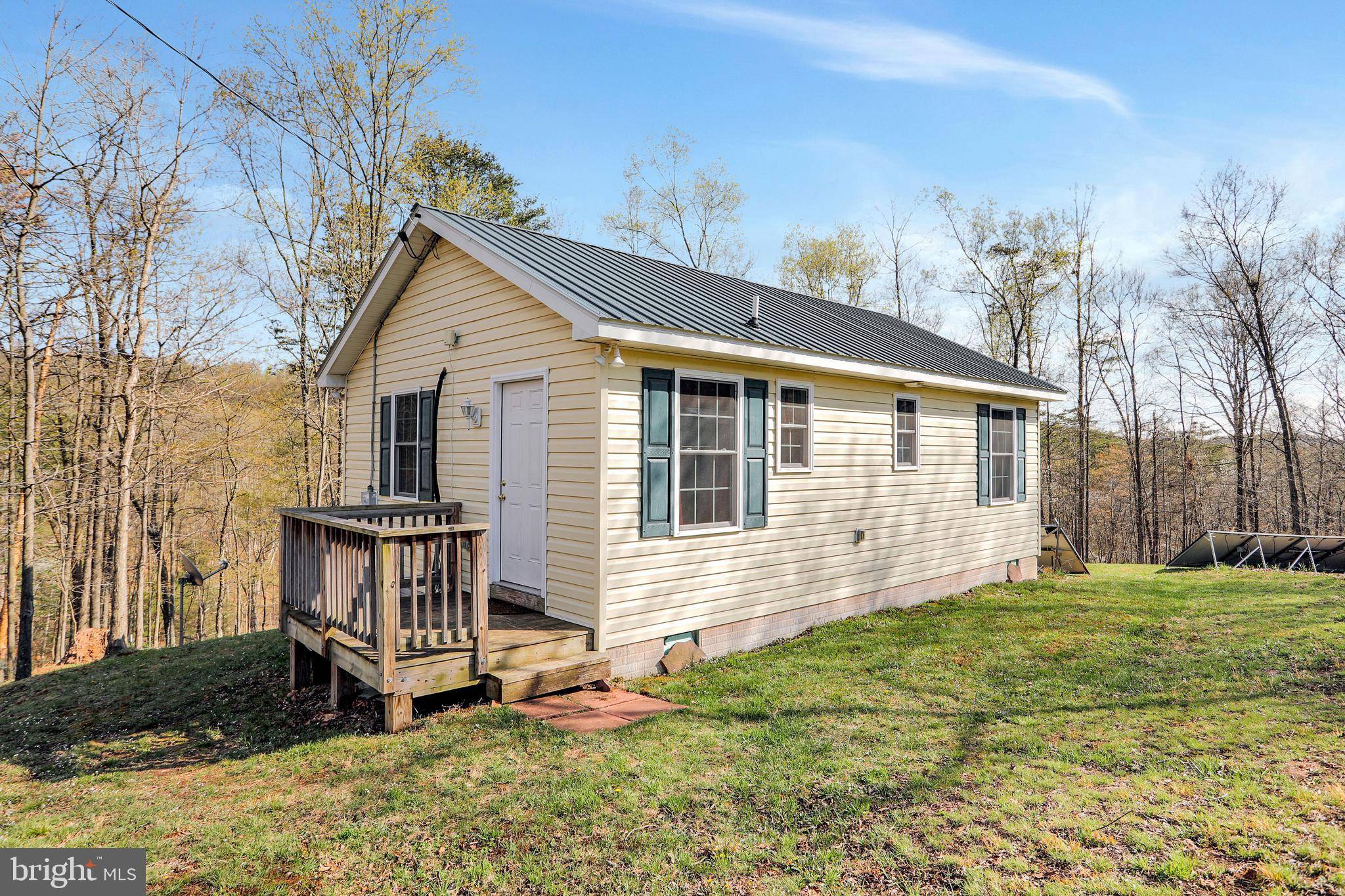 Paw Paw, WV 25434,512 BRIGHTS HOLLOW