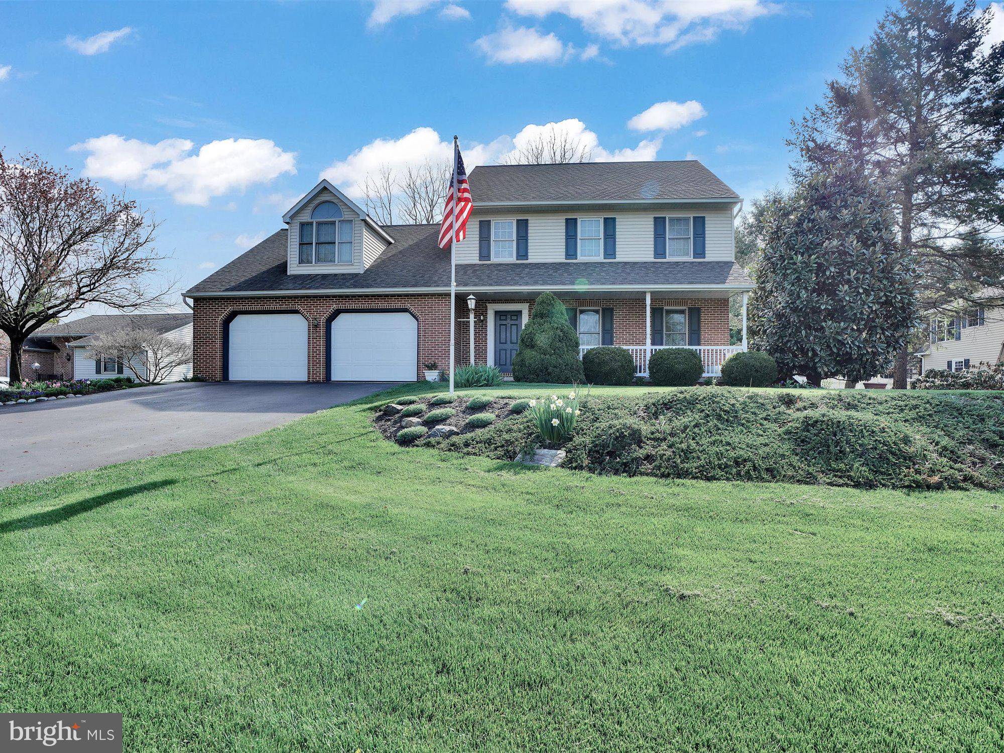 Leola, PA 17540,49 GLENBROOK RD