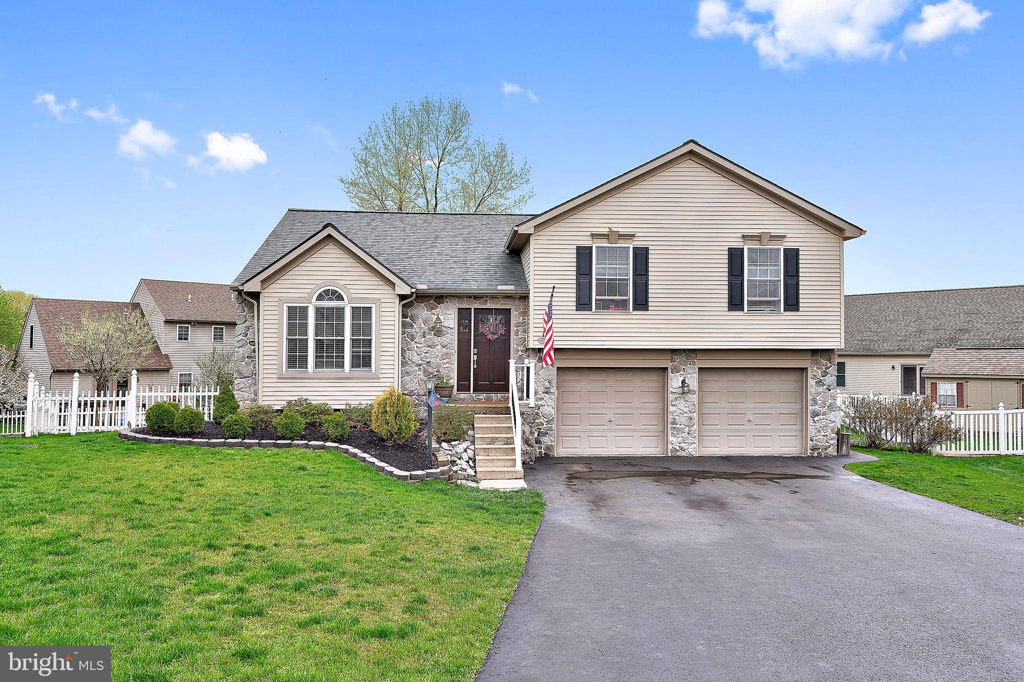 Palmyra, PA 17078,39 RED MAPLE CIR