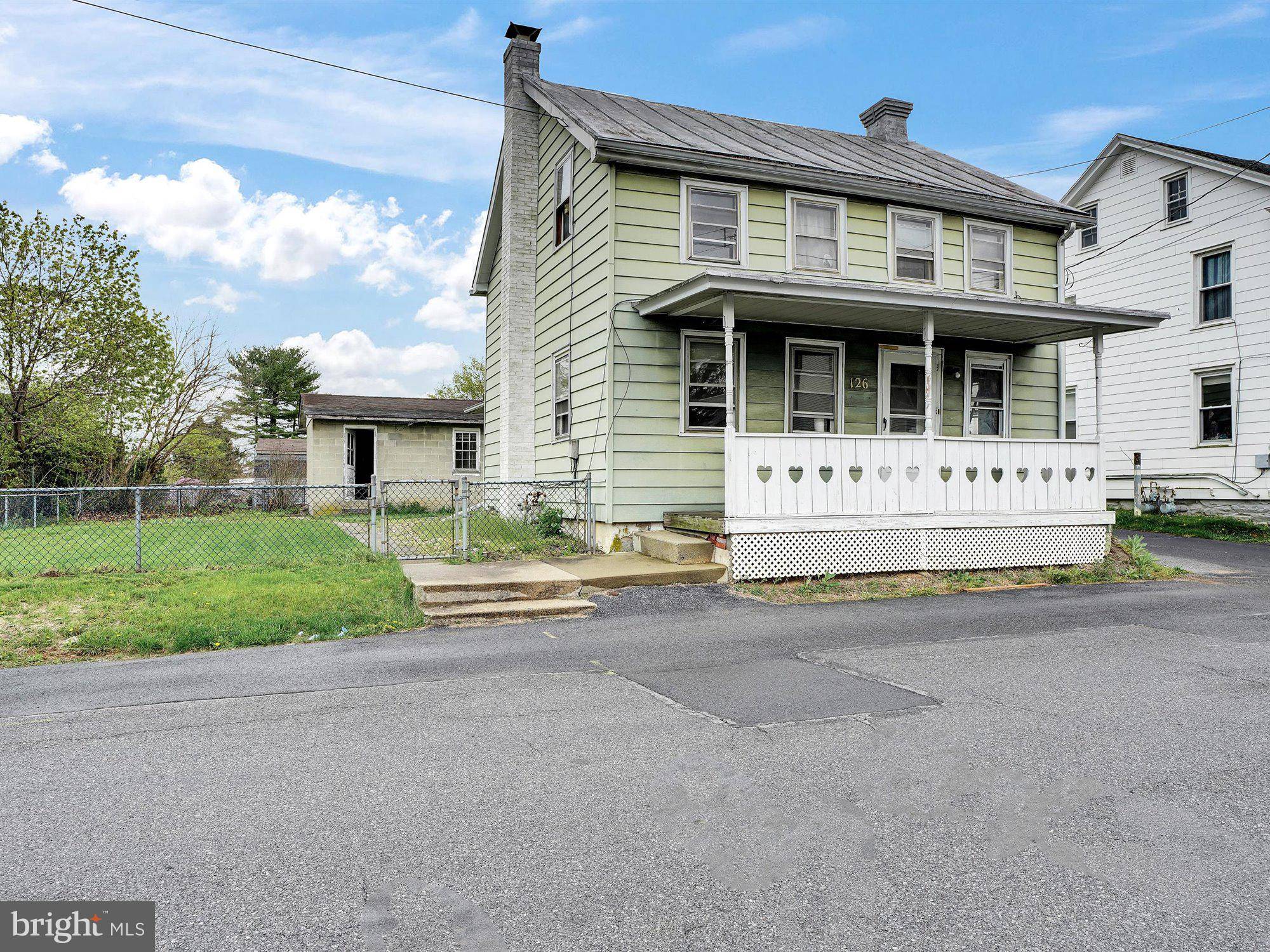 Annville, PA 17003,126 S CHESTNUT ST