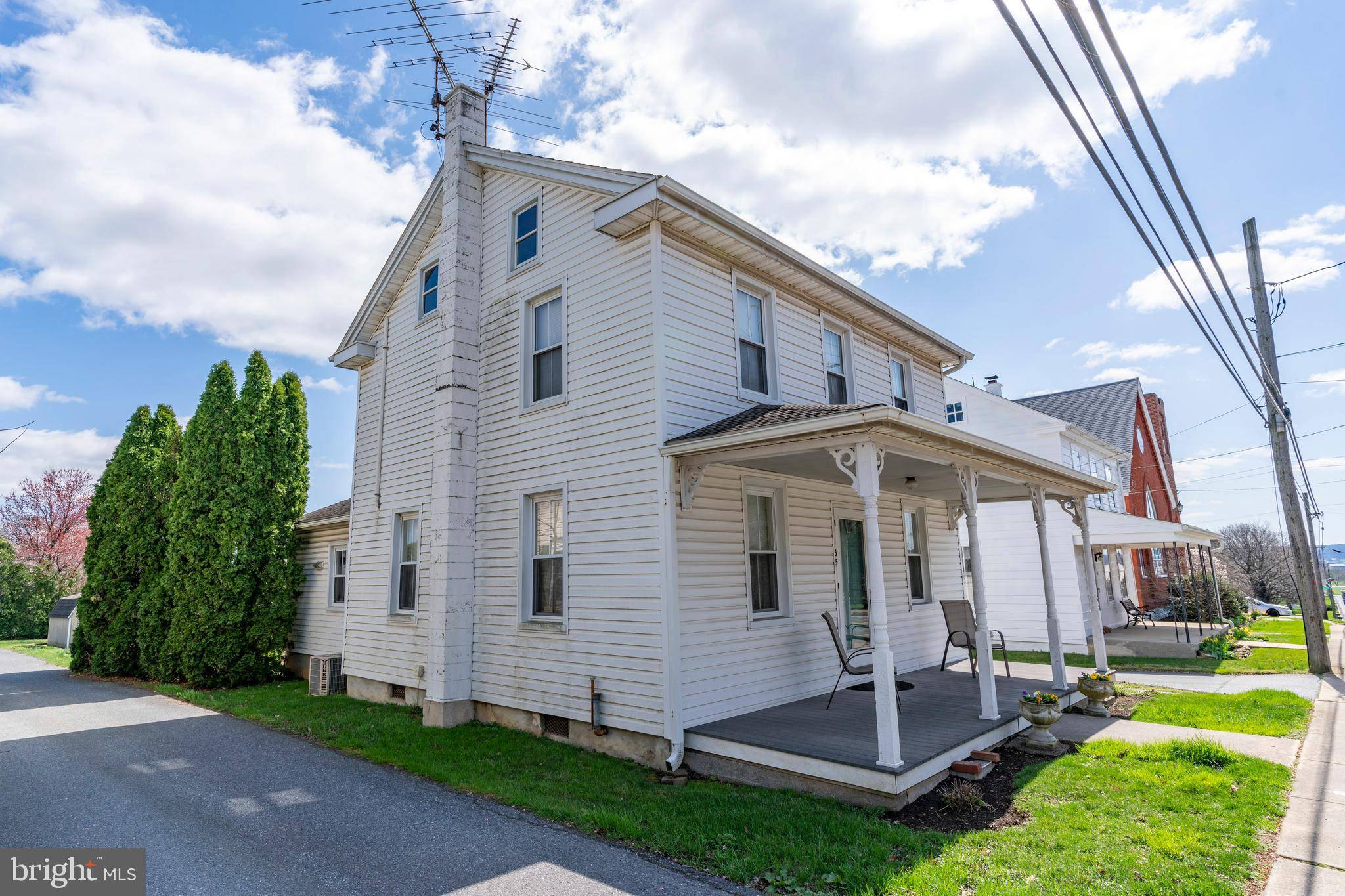 Gordonville, PA 17529,35 QUEEN RD