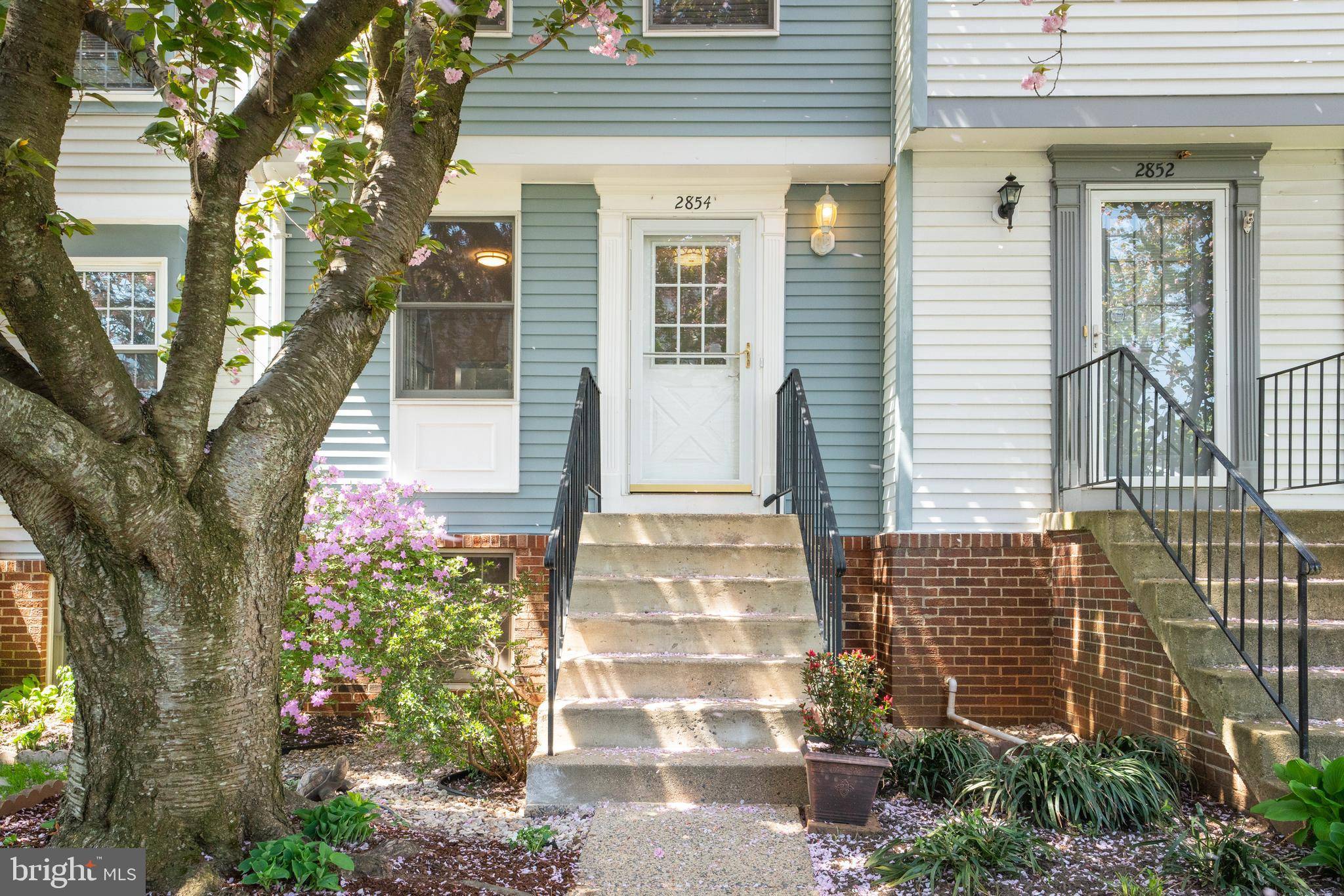 Falls Church, VA 22042,2854 NEW PROVIDENCE CT