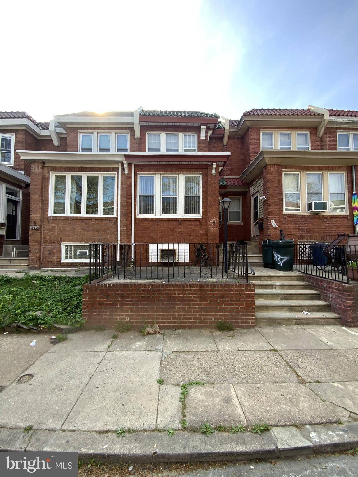 Philadelphia, PA 19124,5437 OAKLAND ST