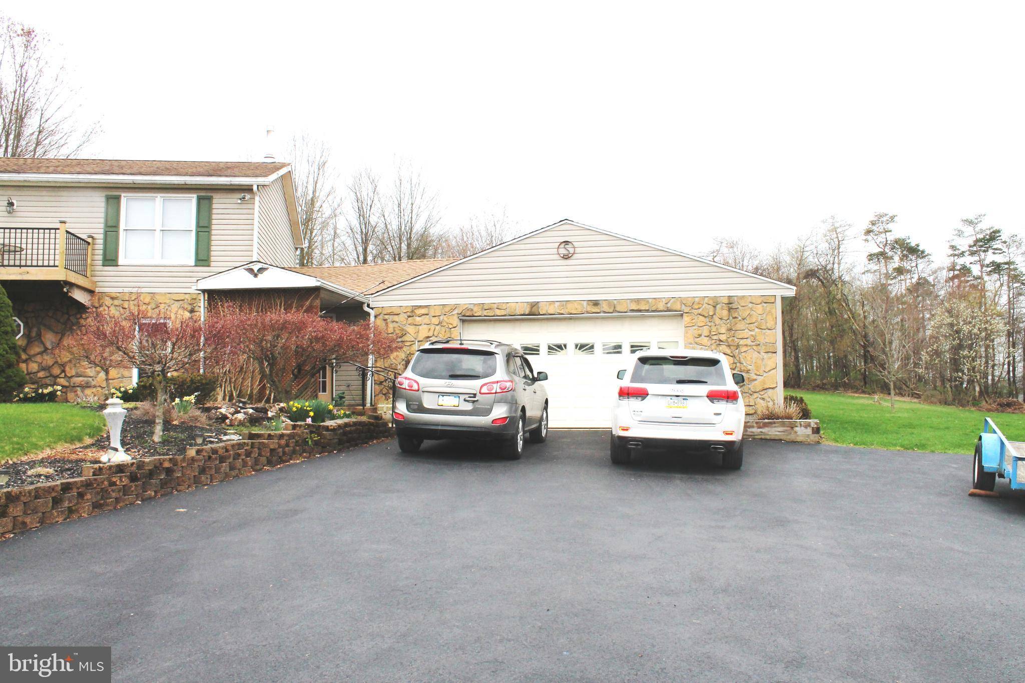 Orwigsburg, PA 17961,21 STEWART LN