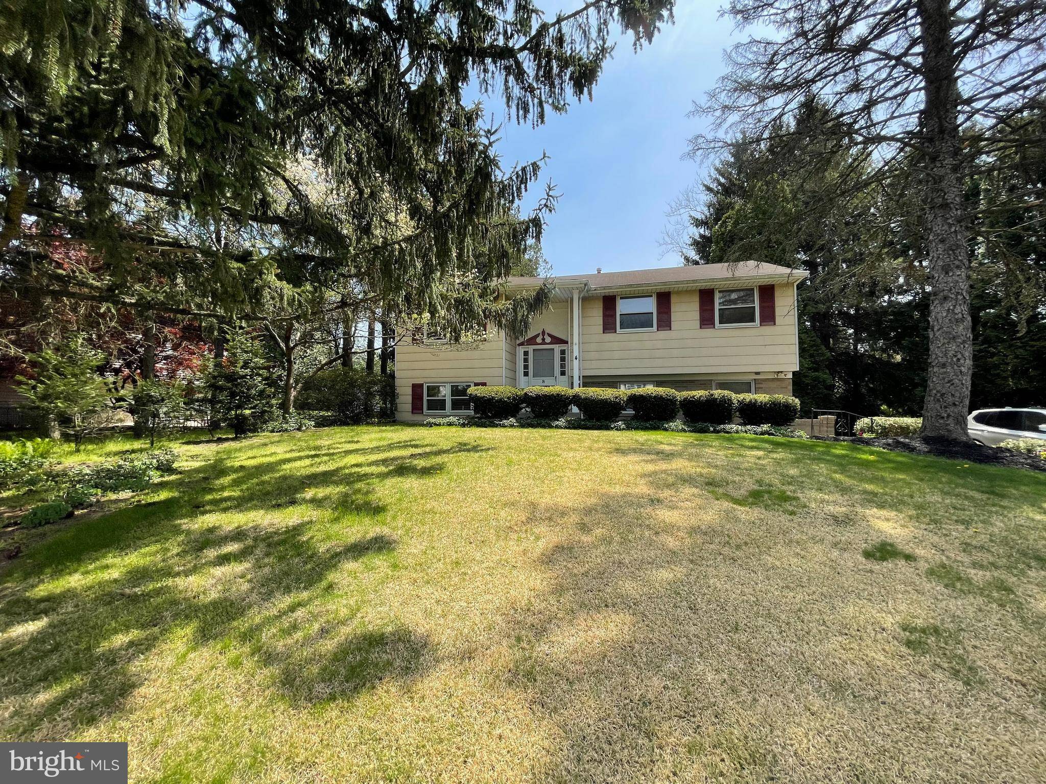 Doylestown, PA 18901,4 BROADALE CT