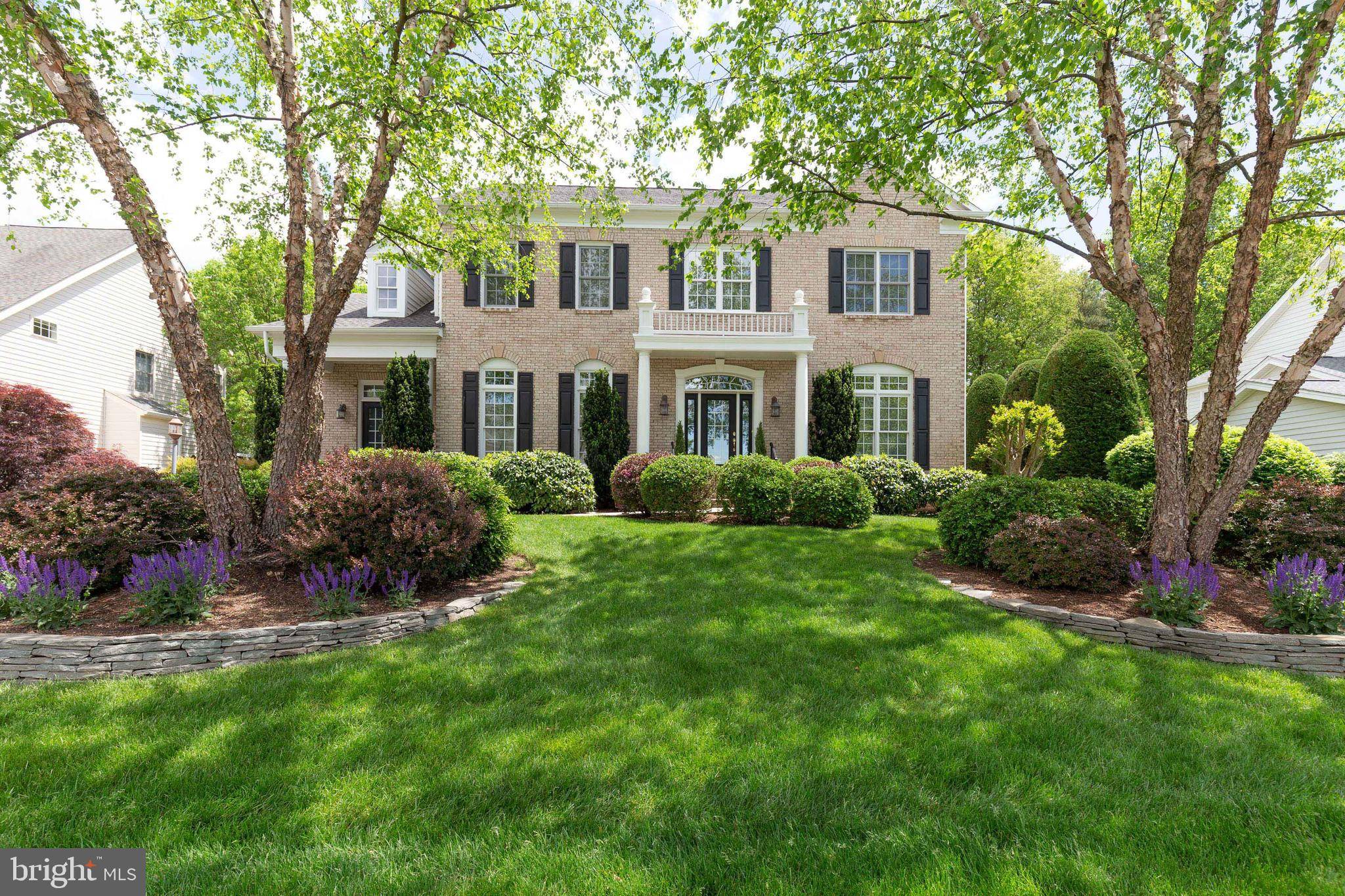 Chantilly, VA 20151,4705 AUTUMN GLORY WAY