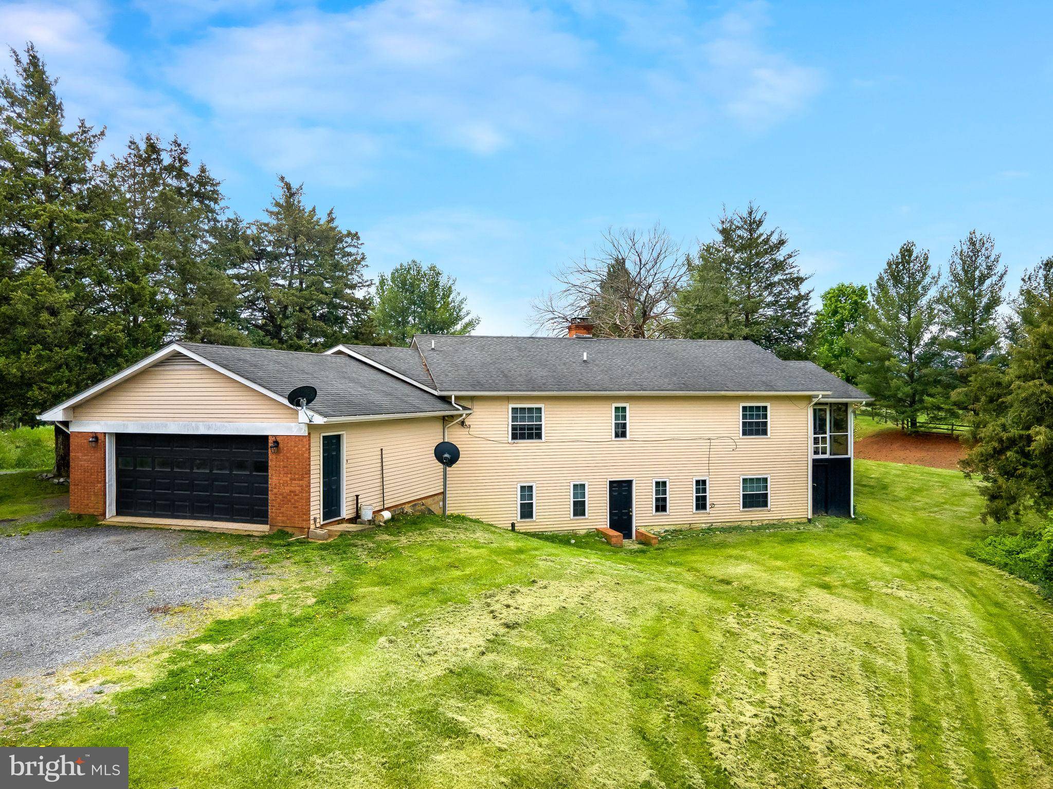 Luray, VA 22835,147 SEDWICK RD