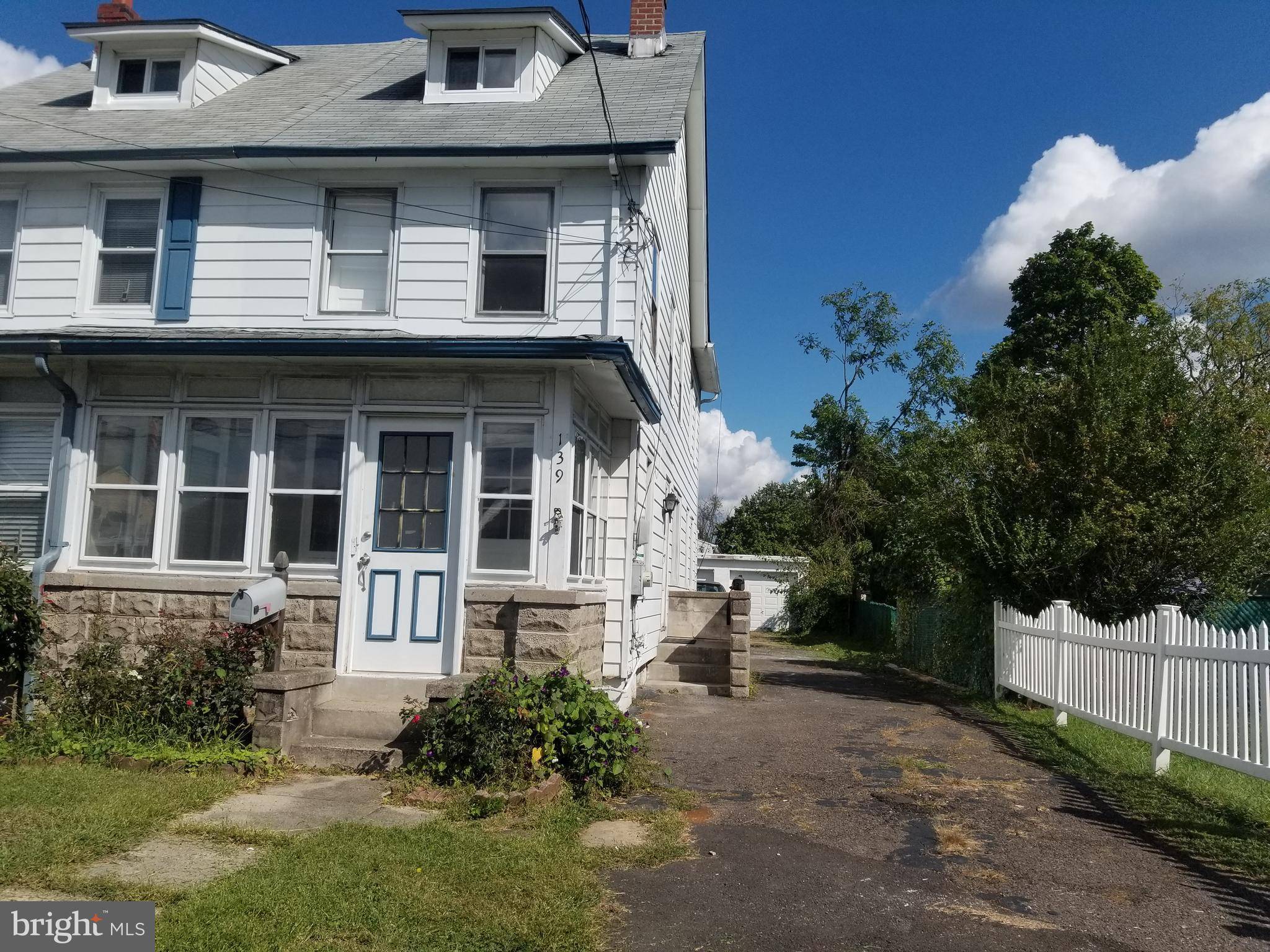 Langhorne, PA 19047,139 CENTER AVE