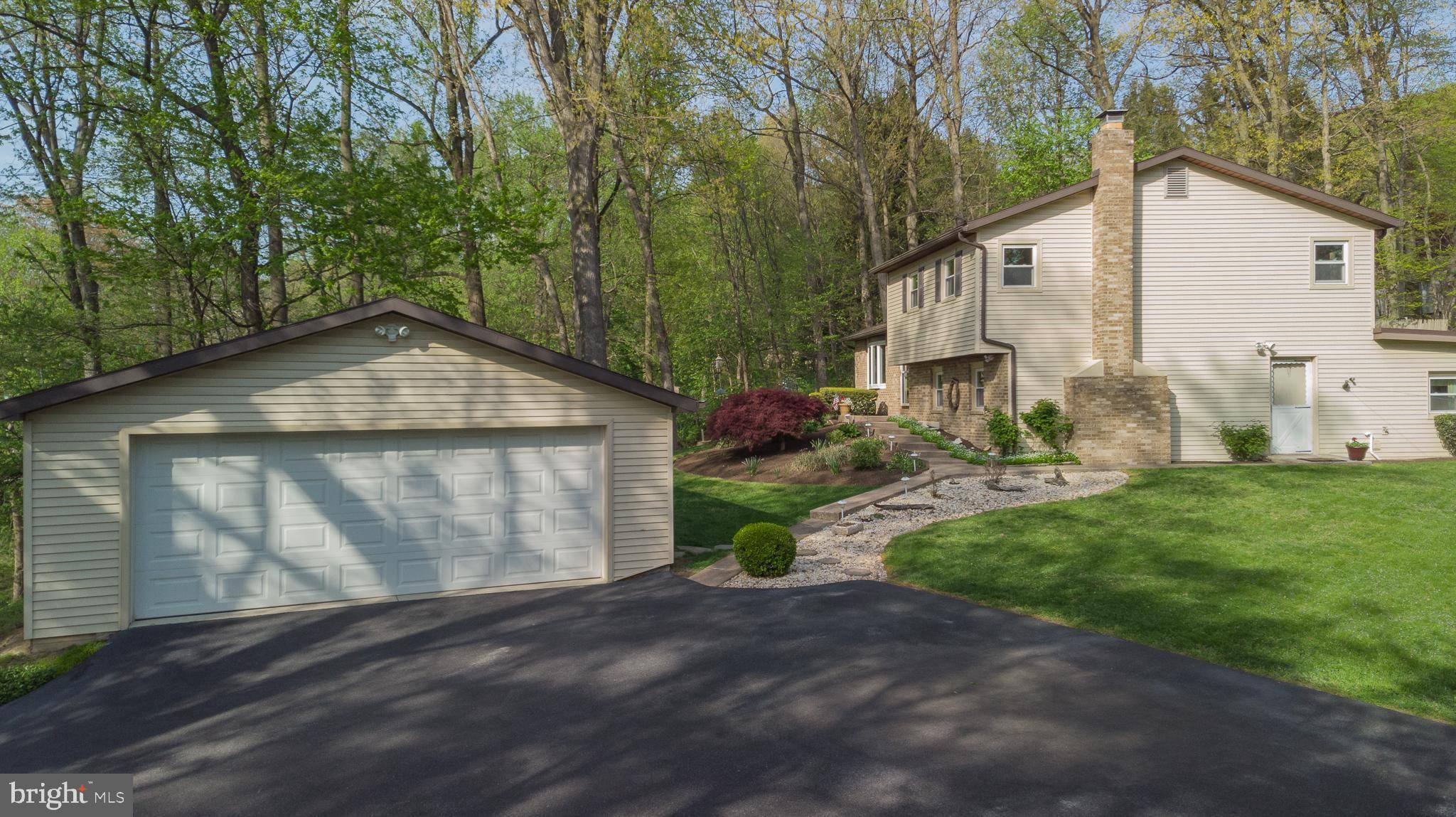 Hummelstown, PA 17036,1714 KAYLOR RD