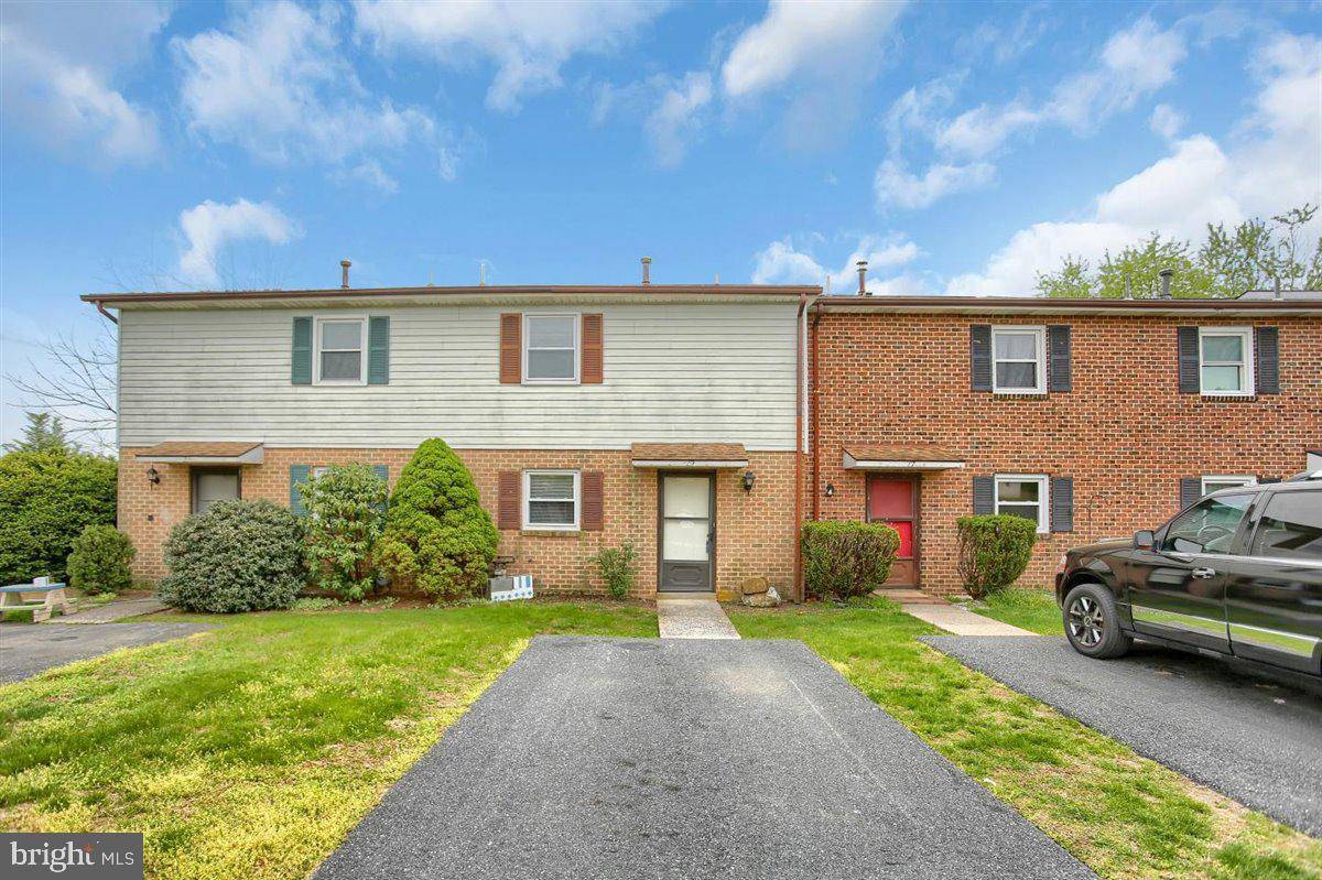 Mechanicsburg, PA 17055,19 DARTMOUTH CT