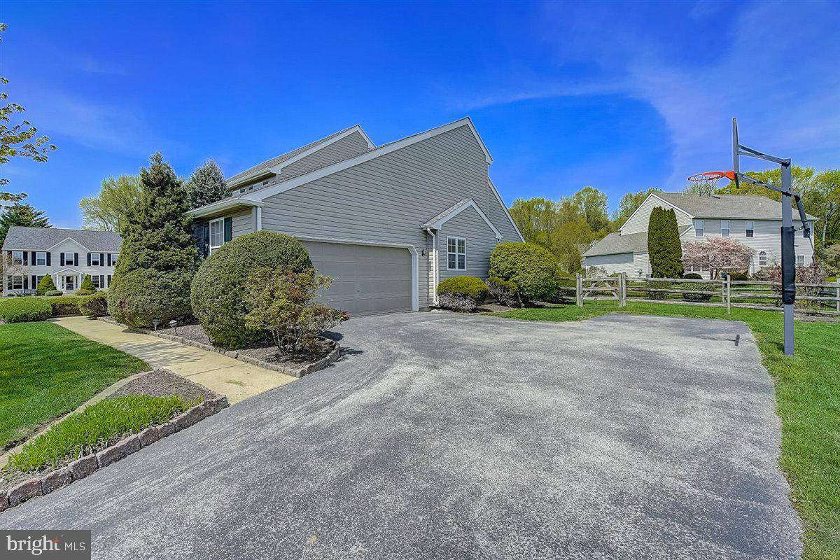 Bear, DE 19701,133 ASCOT CT