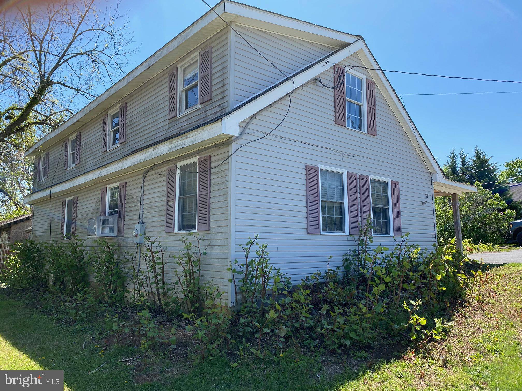 Shenandoah Junction, WV 25442,84 4TH ST