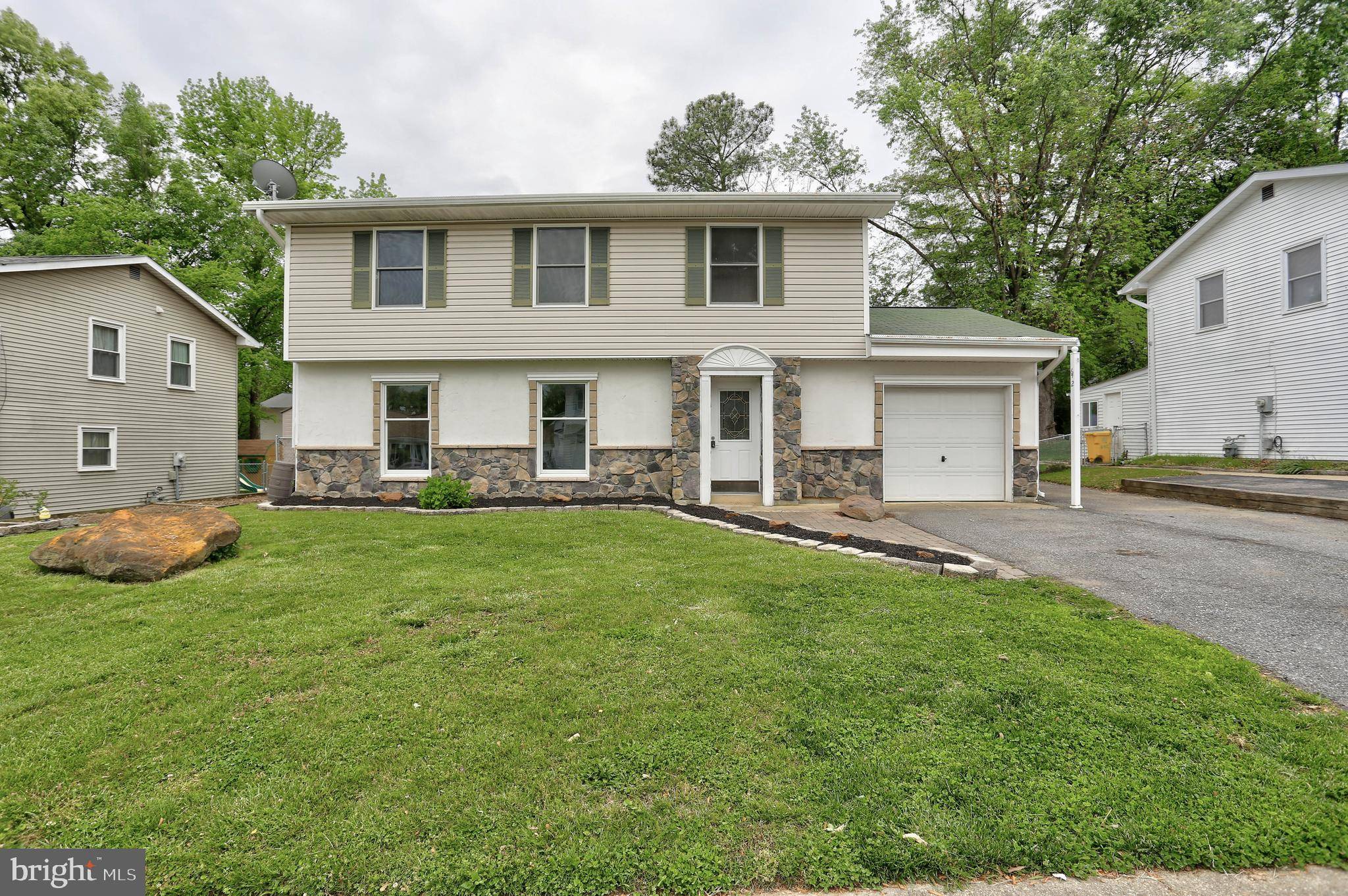 Gambrills, MD 21054,942 AUTUMNWOOD DR