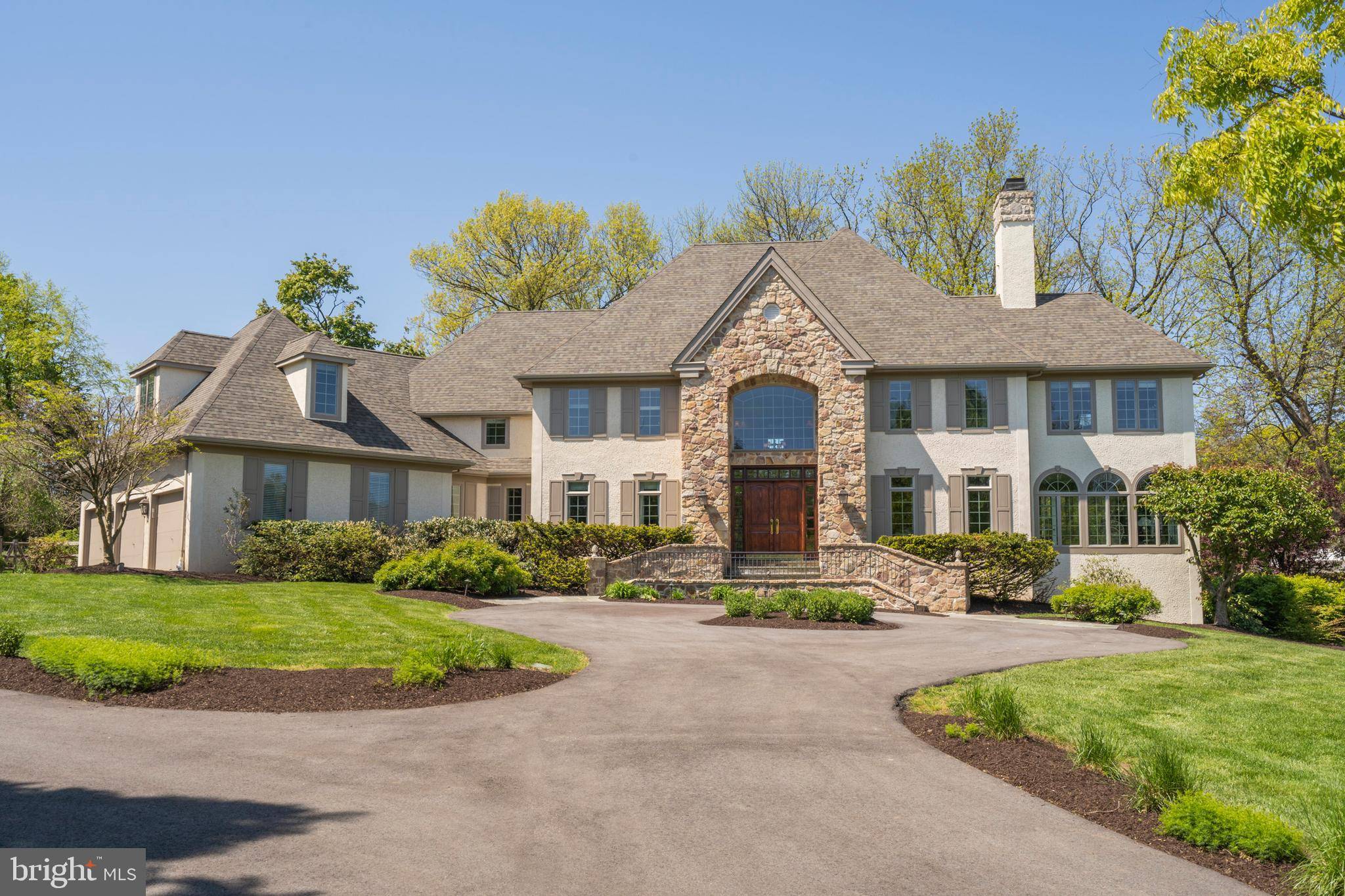 Newtown Square, PA 19073,5 GREGORY LN