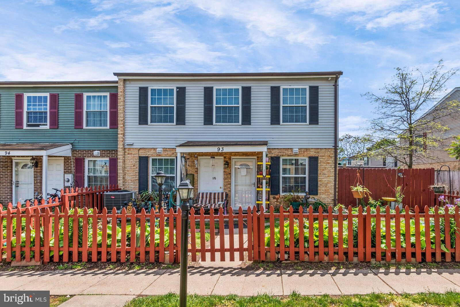 Leesburg, VA 20176,93 HANCOCK PL NE