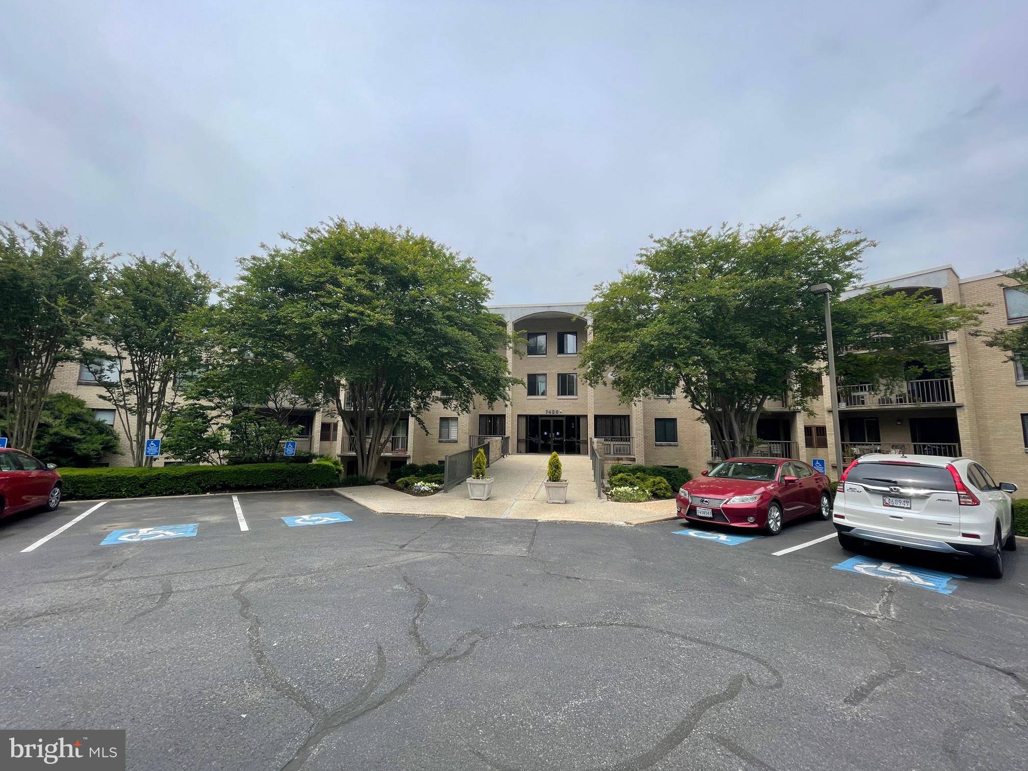 Bethesda, MD 20817,7425 DEMOCRACY BLVD #110