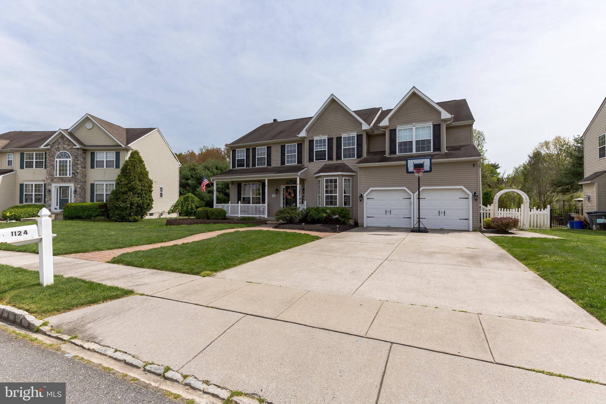 Williamstown, NJ 08094,1124 TAMARIND PL