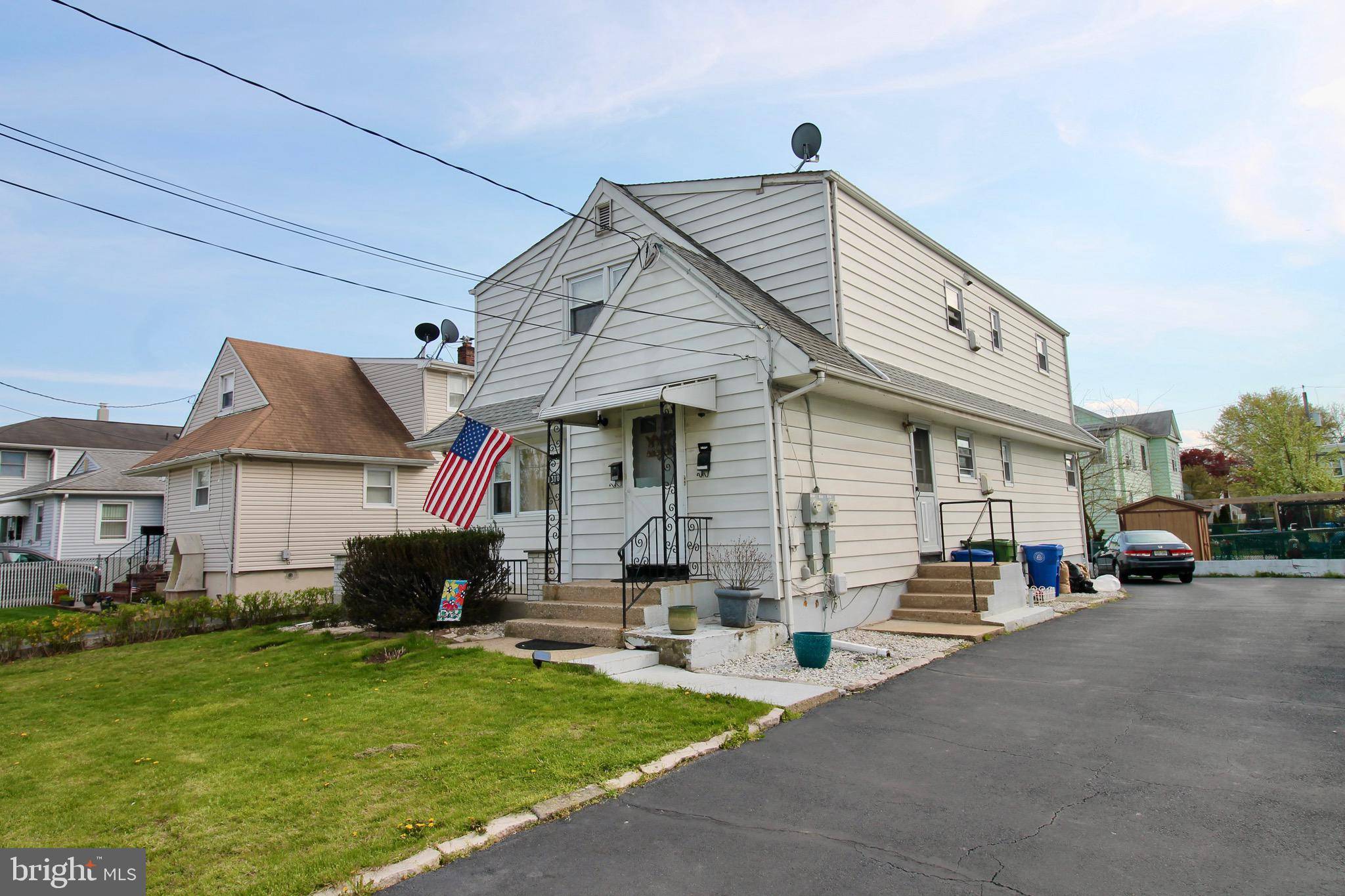 Linden, NJ 07036,1310 EMMA PL