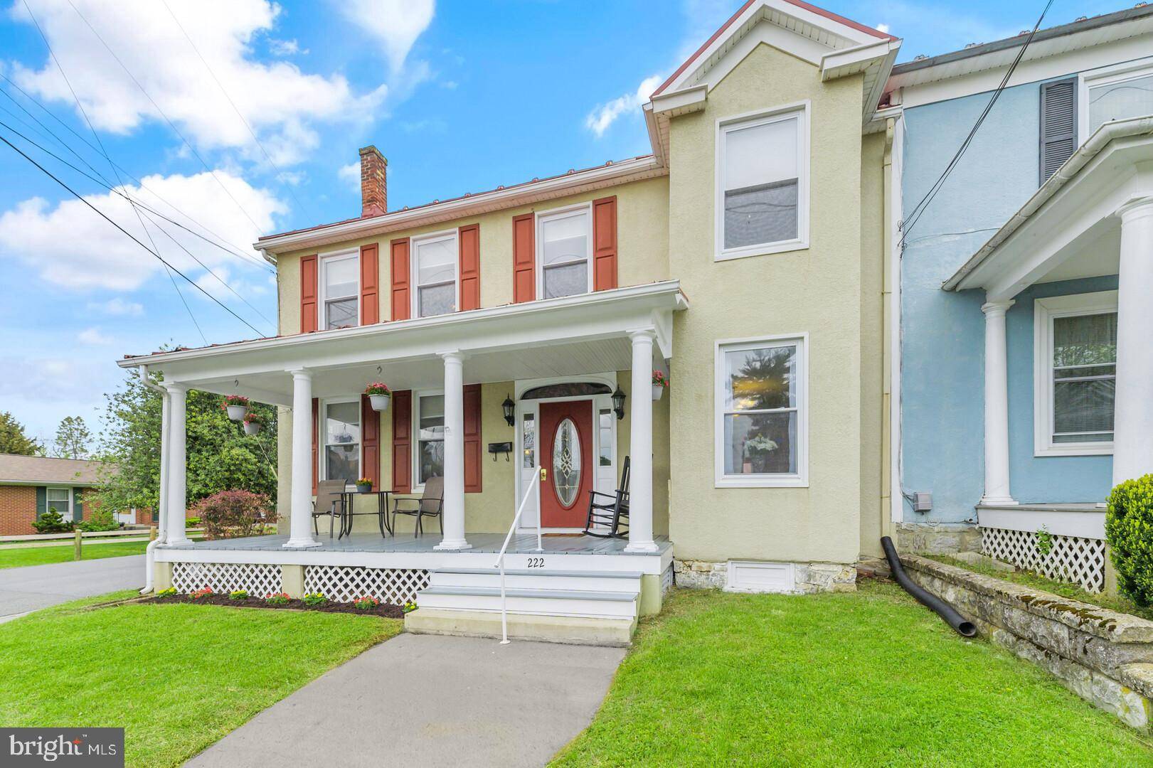 Berryville, VA 22611,222 W MAIN ST