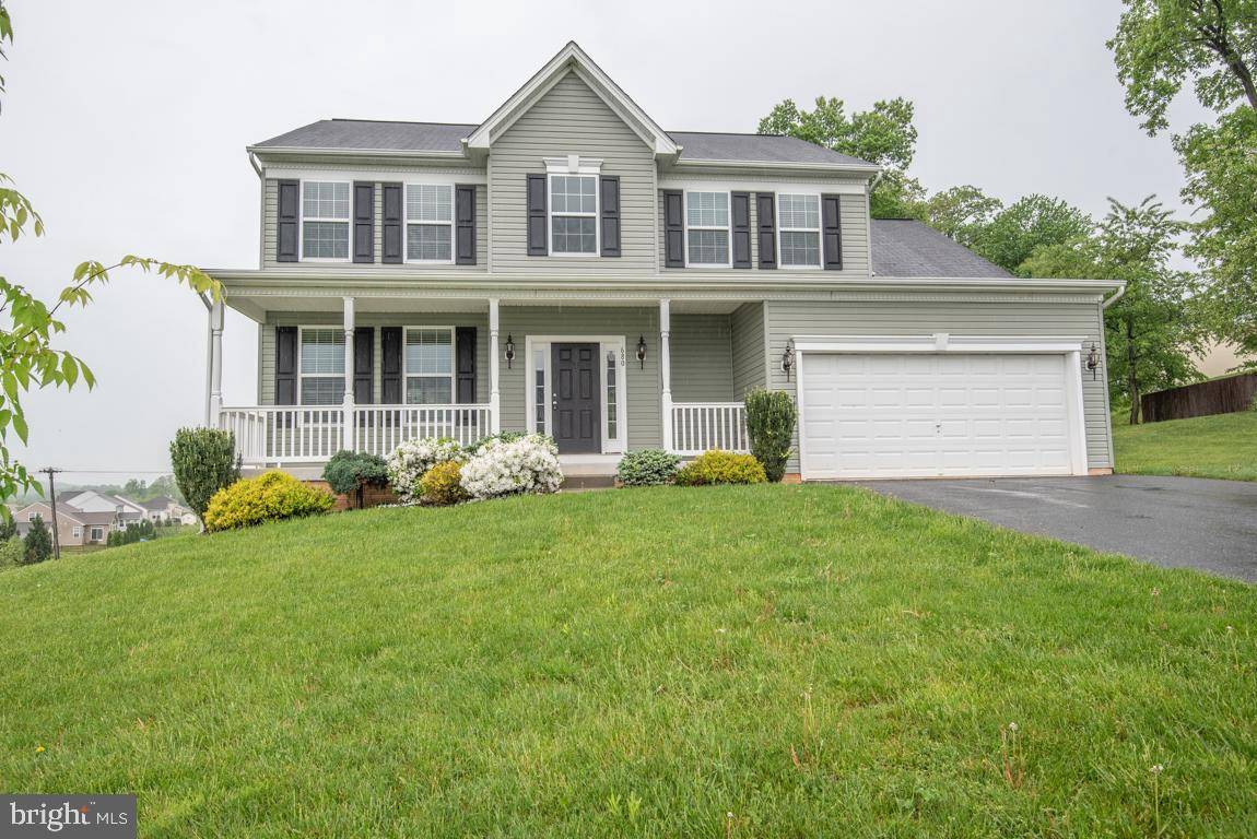 Delta, PA 17314,680 MISTY HILL DR