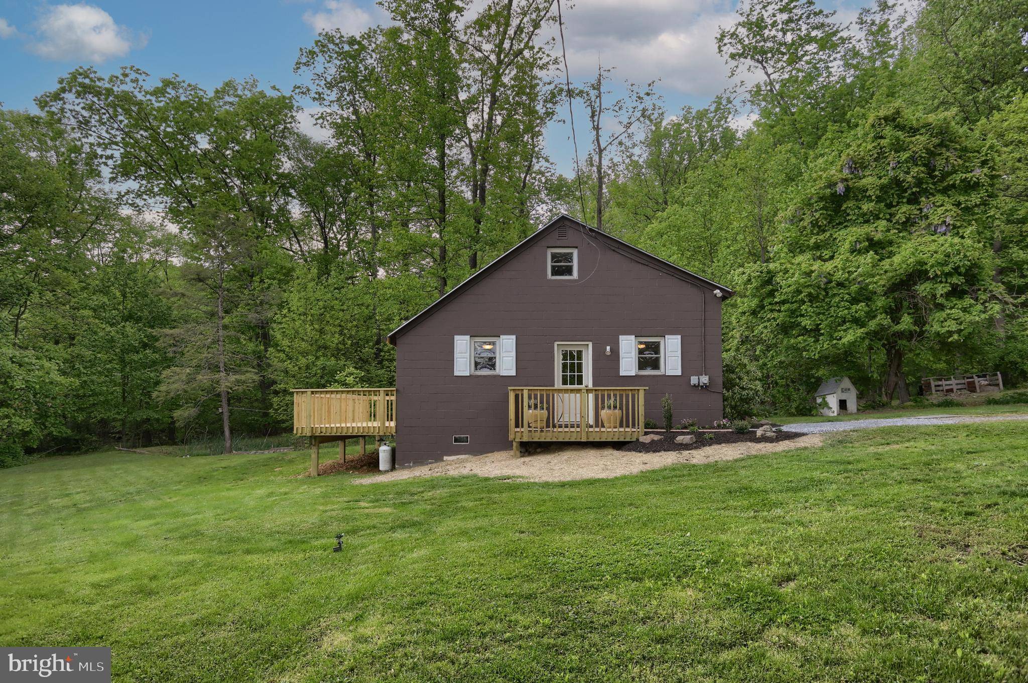 Grantville, PA 17028,183 BOWMAN LN