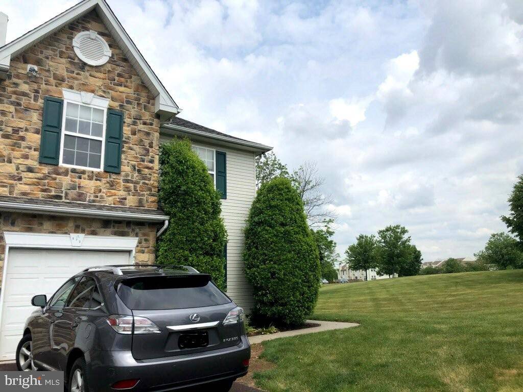 Harleysville, PA 19438,572 HARRINGTON CT