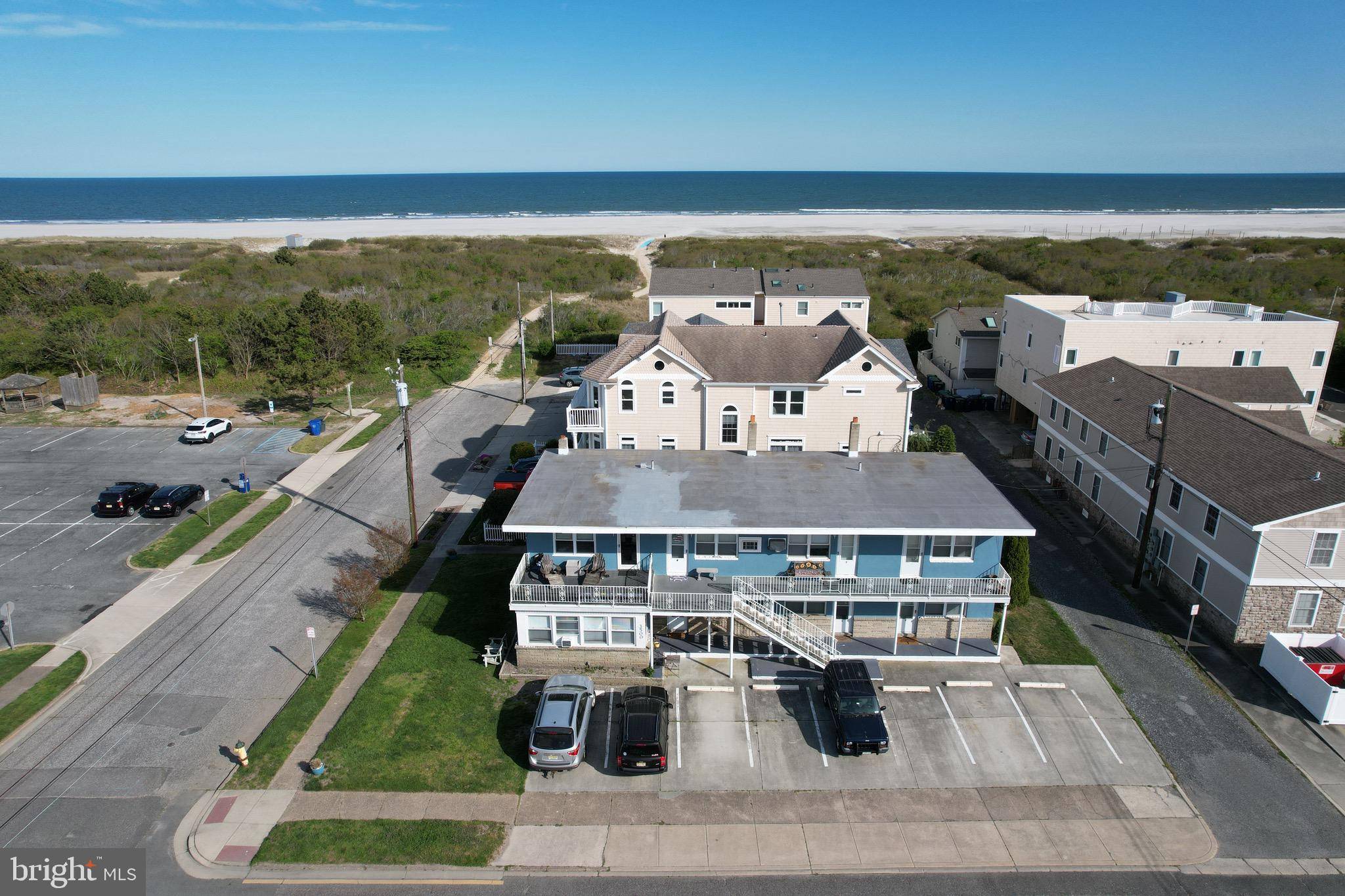 Brigantine, NJ 08203,3500 OCEAN AVENUE #2