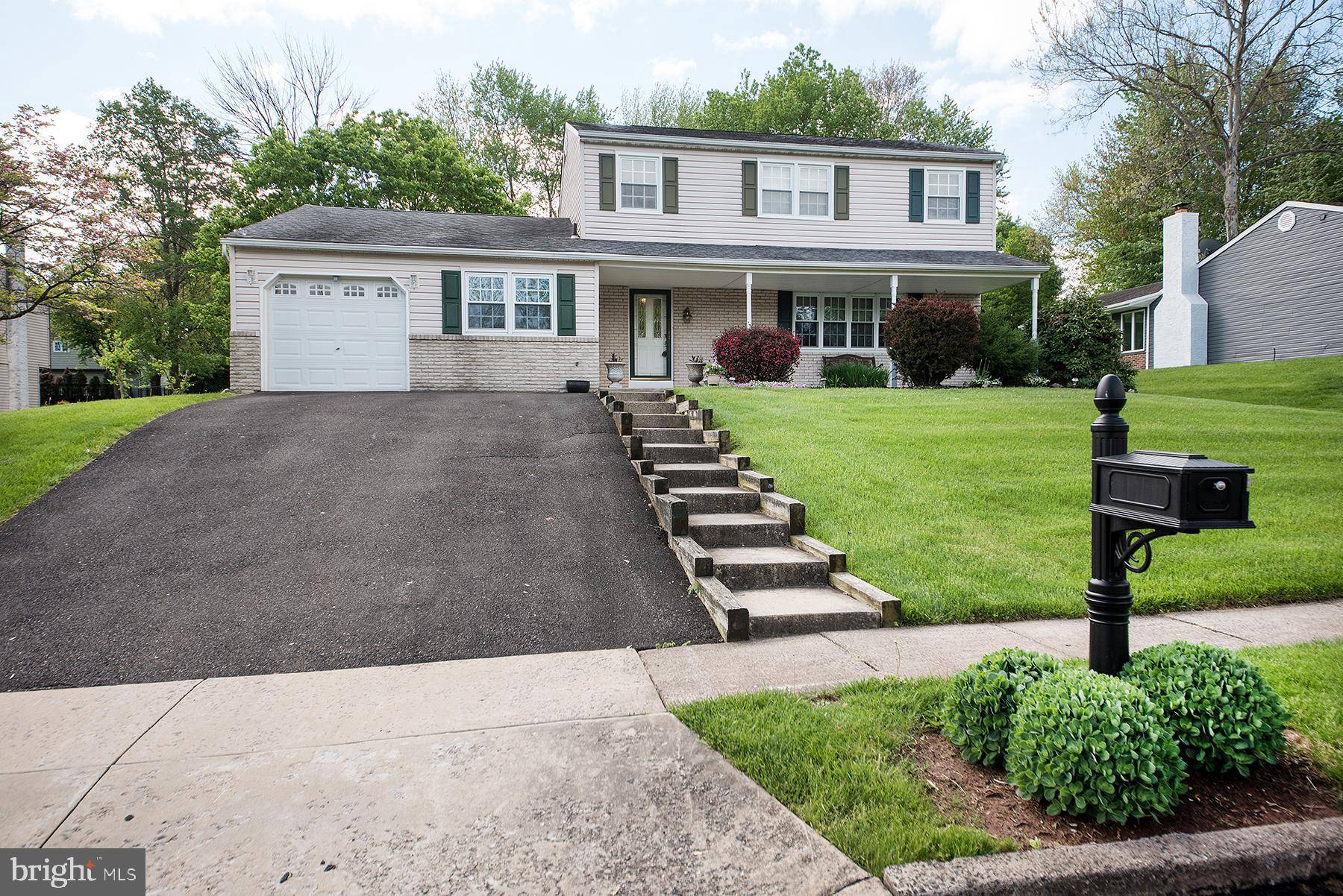 Warminster, PA 18974,1295 STURBRIDGE DR