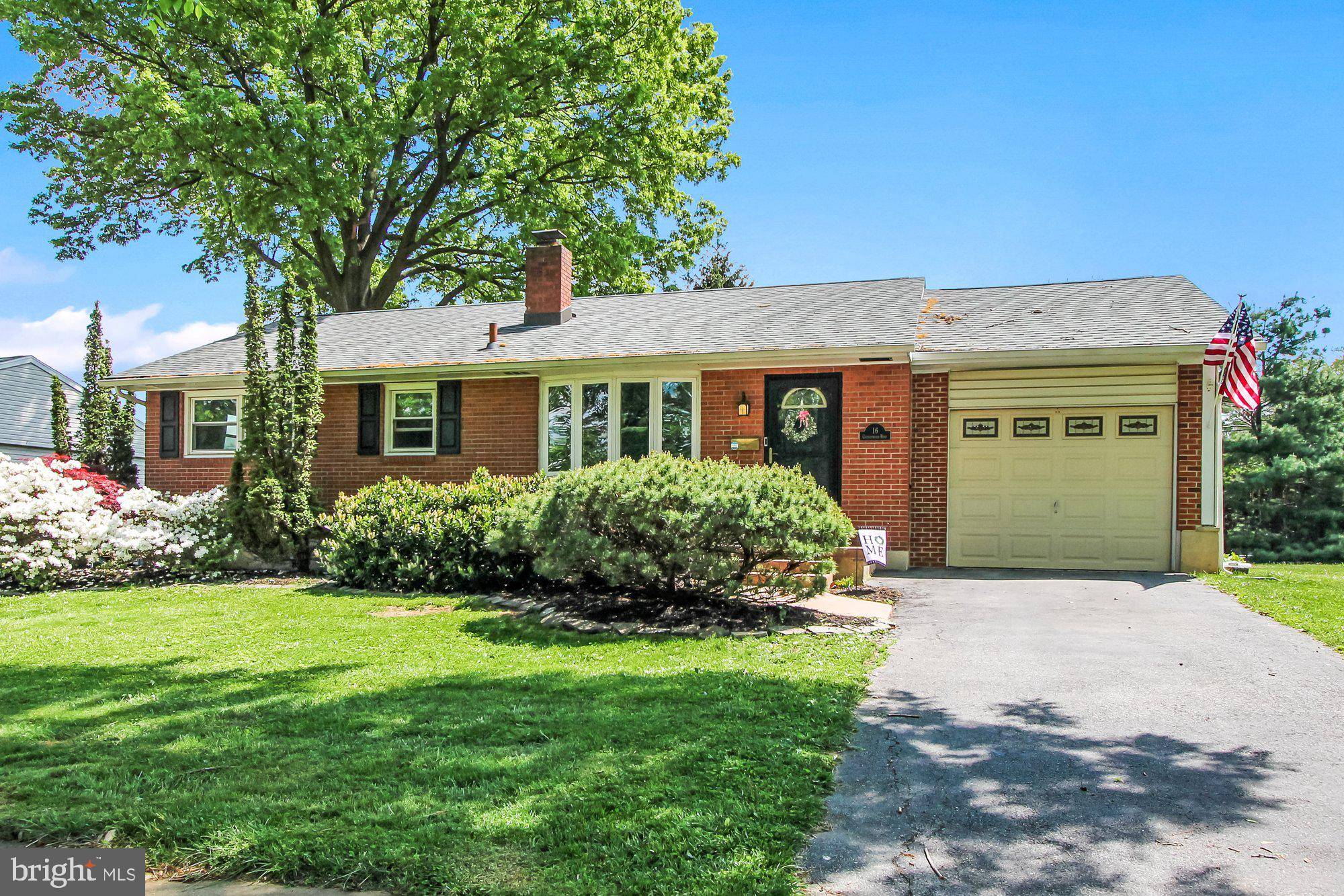 Wyomissing, PA 19610,16 CHERRYWOOD RD