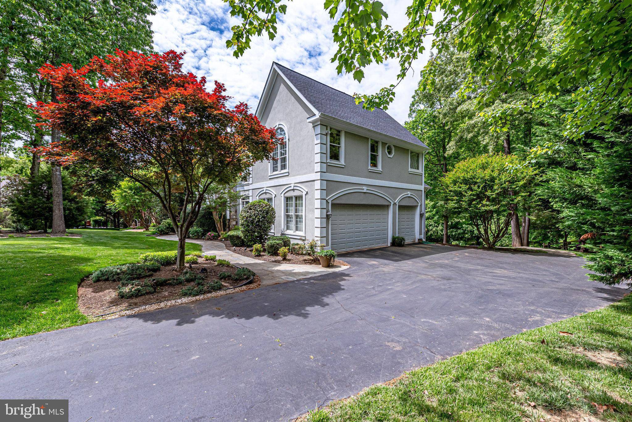 Oakton, VA 22124,3686 WAPLES CREST CT