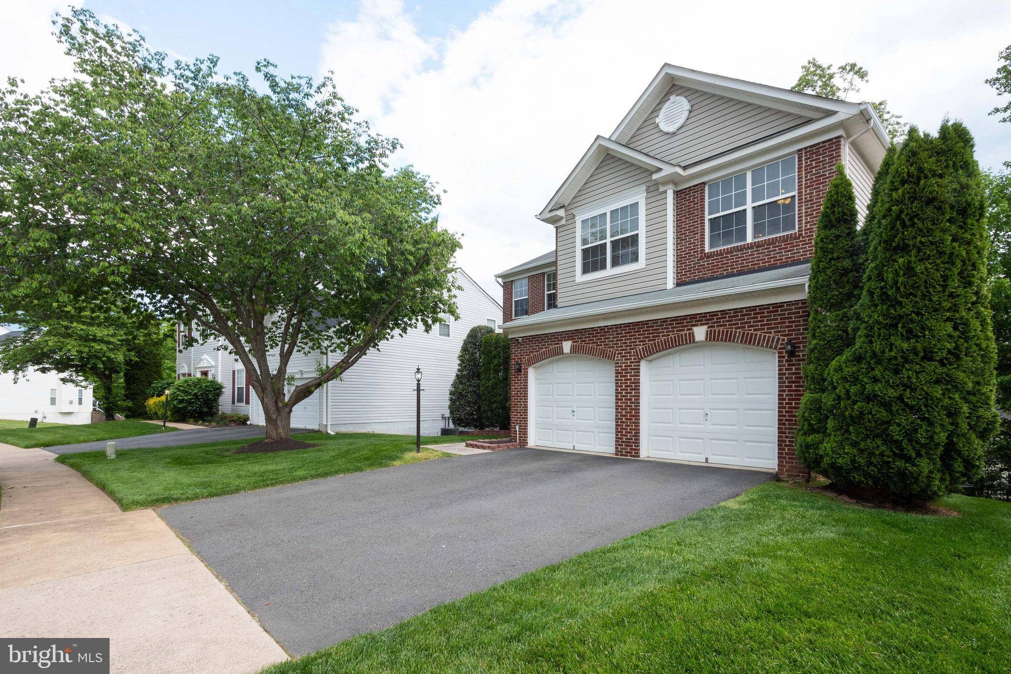 Woodbridge, VA 22193,5291 DAYBREAK LN