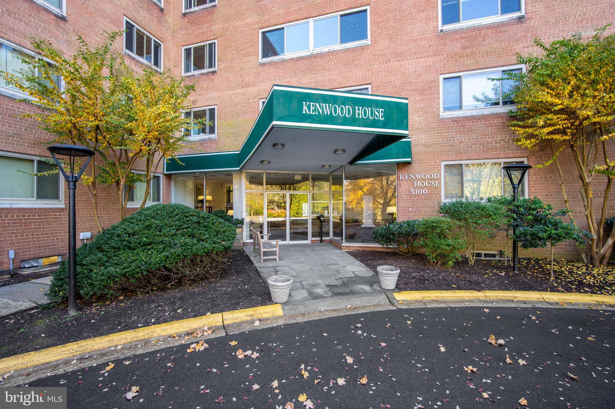 Chevy Chase, MD 20815,5100 DORSET AVE #402