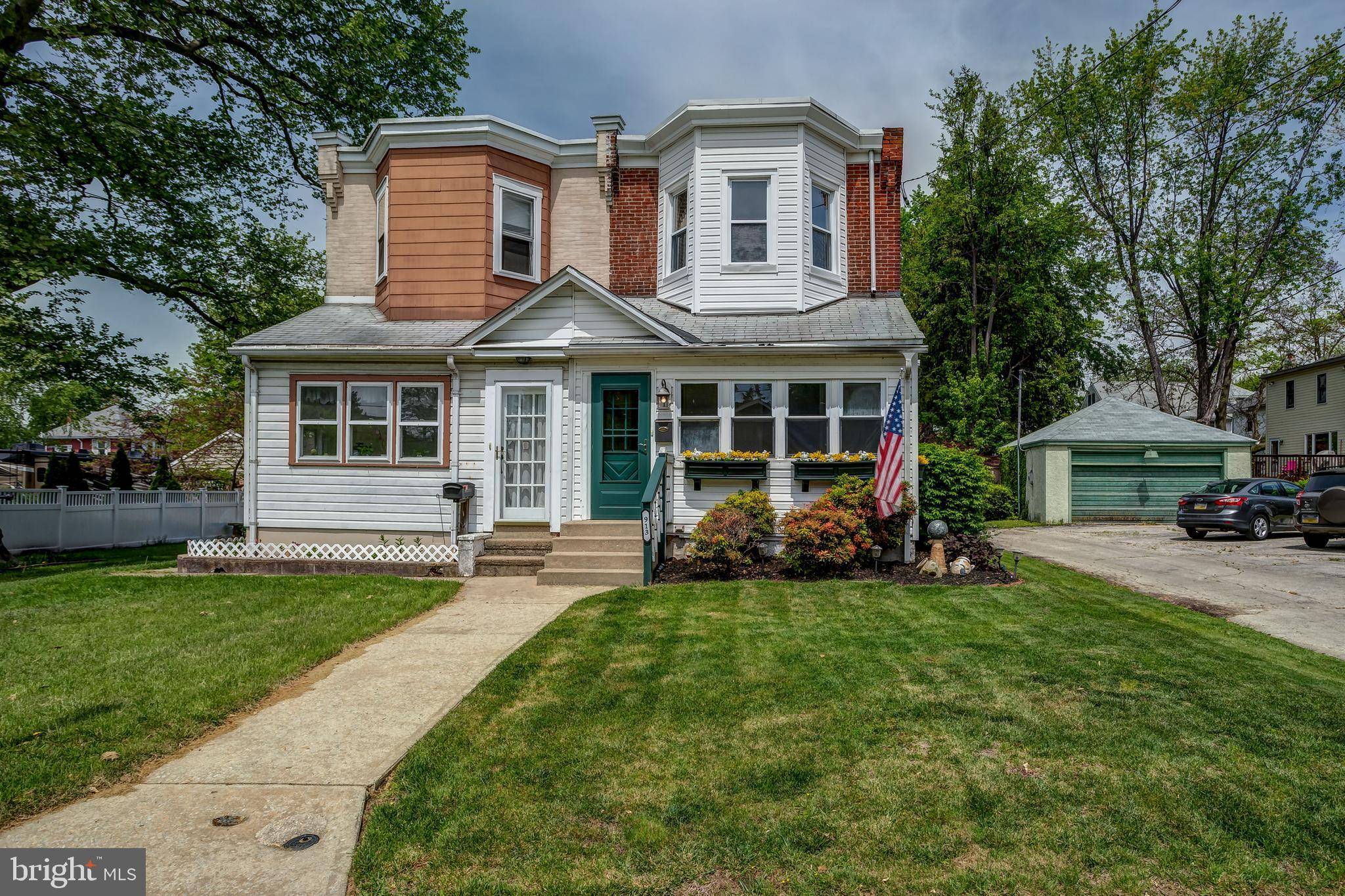 Prospect Park, PA 19076,913 7TH AVE