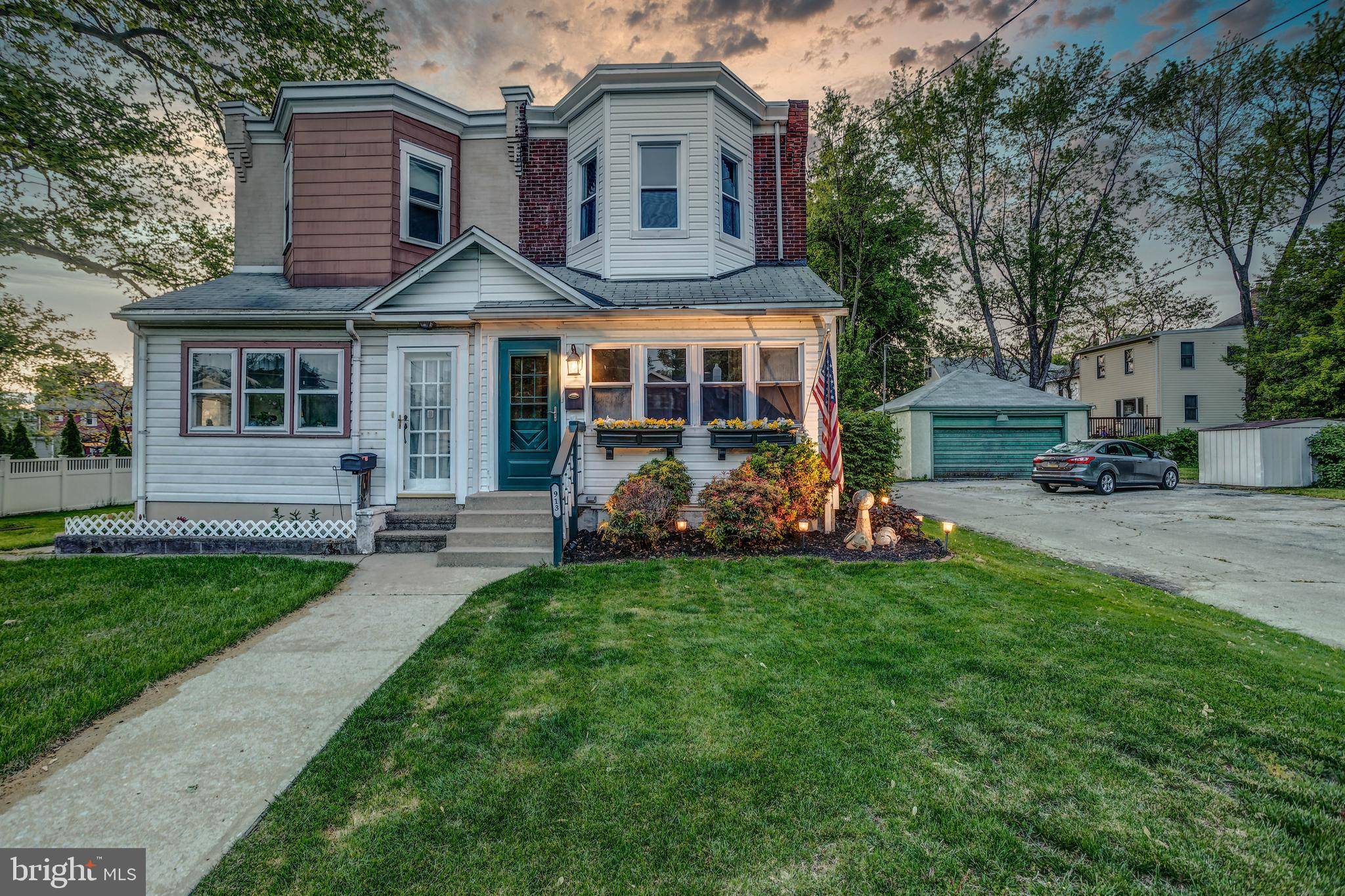 Prospect Park, PA 19076,913 7TH AVE