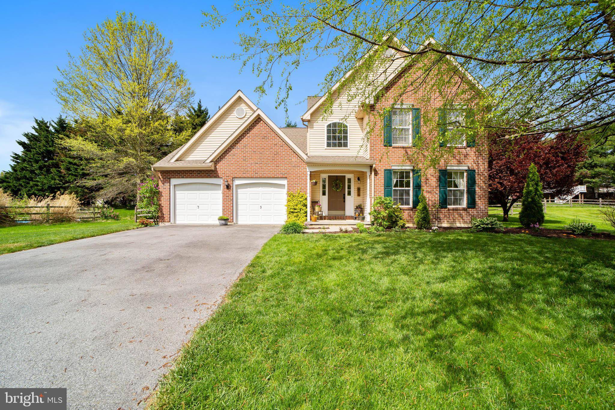 Oxford, PA 19363,616 QUILL CT