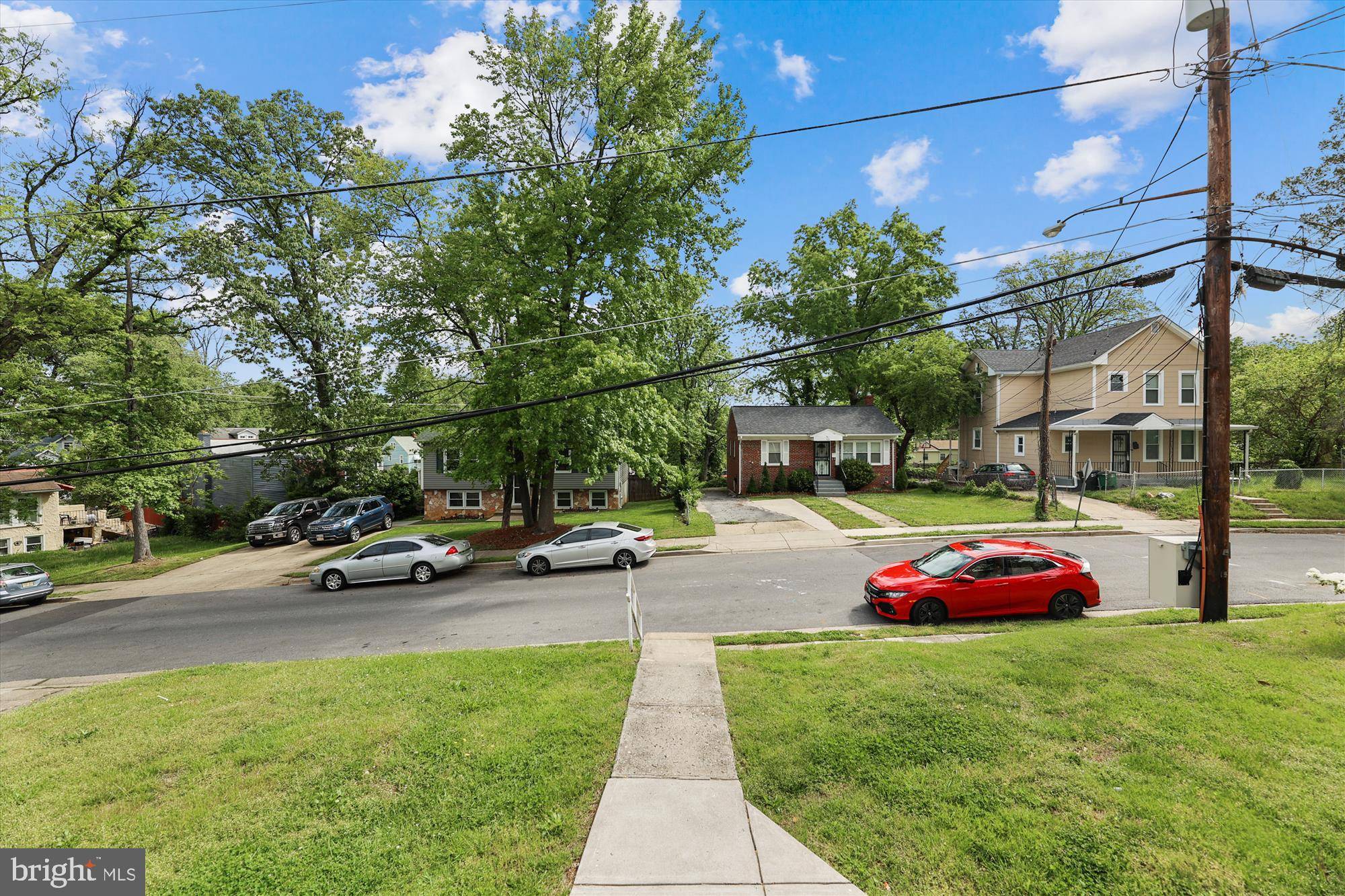 Capitol Heights, MD 20743,512 70TH PL