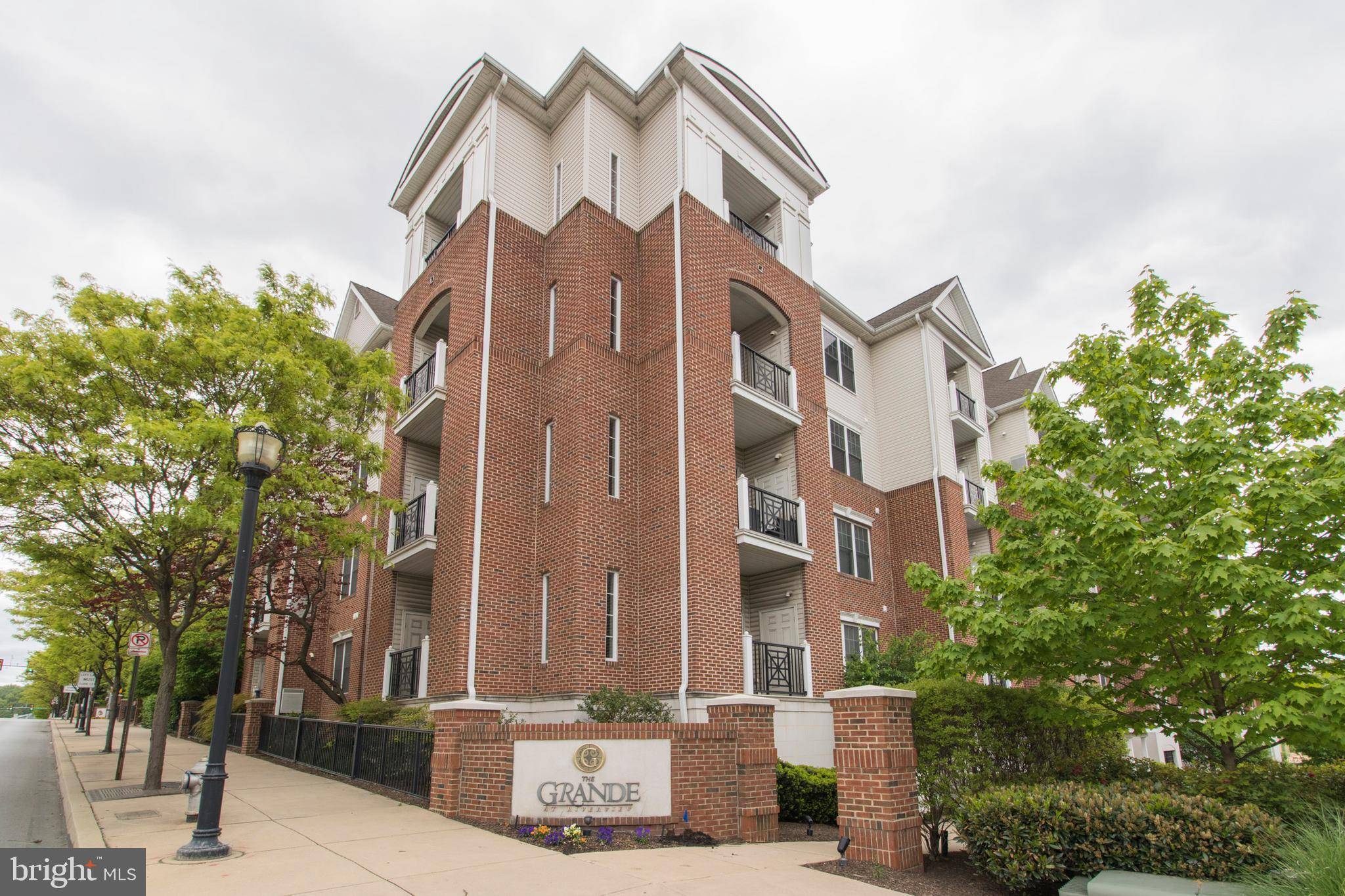 Conshohocken, PA 19428,300 W ELM ST #2225