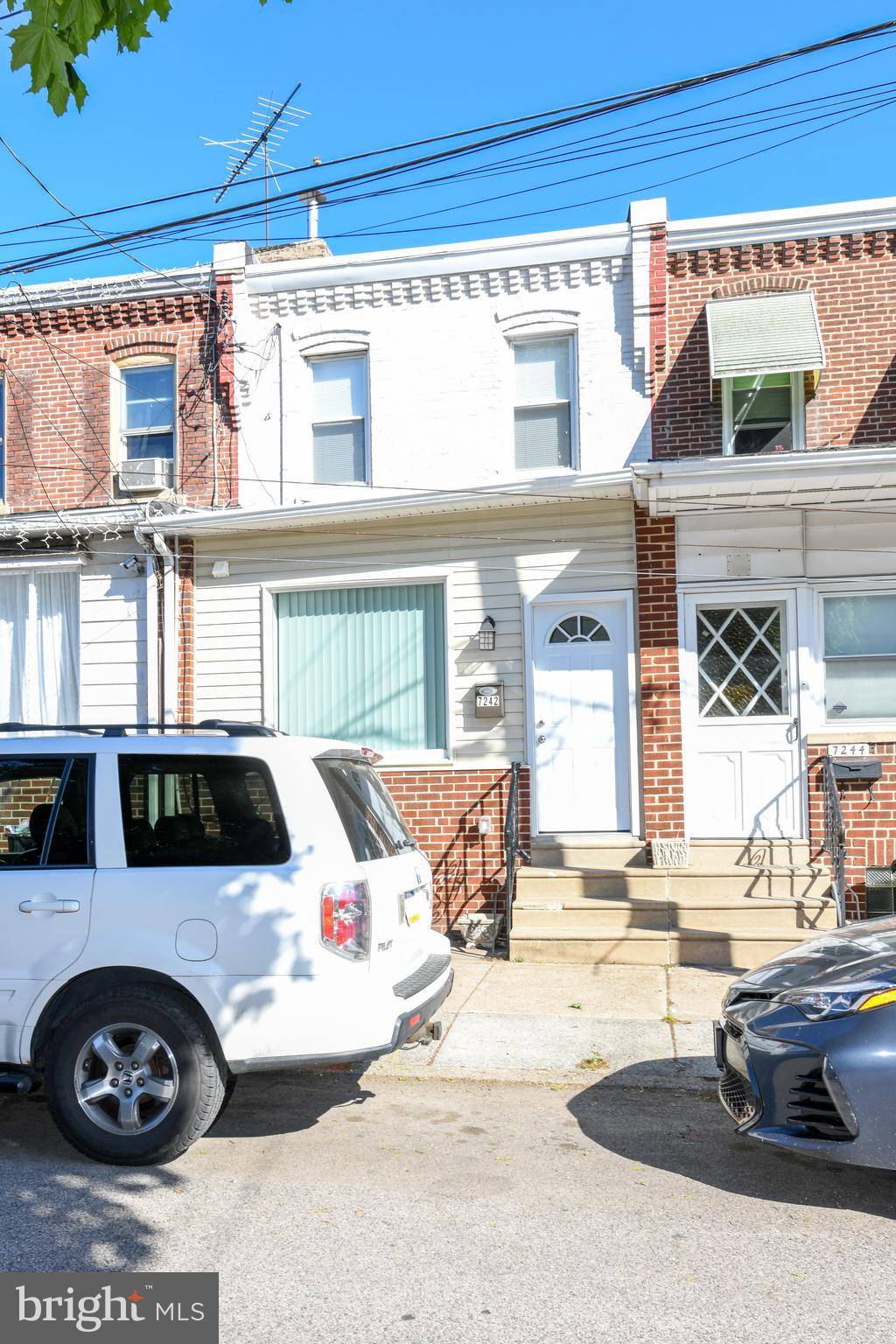 Philadelphia, PA 19135,7242 HEGERMAN ST