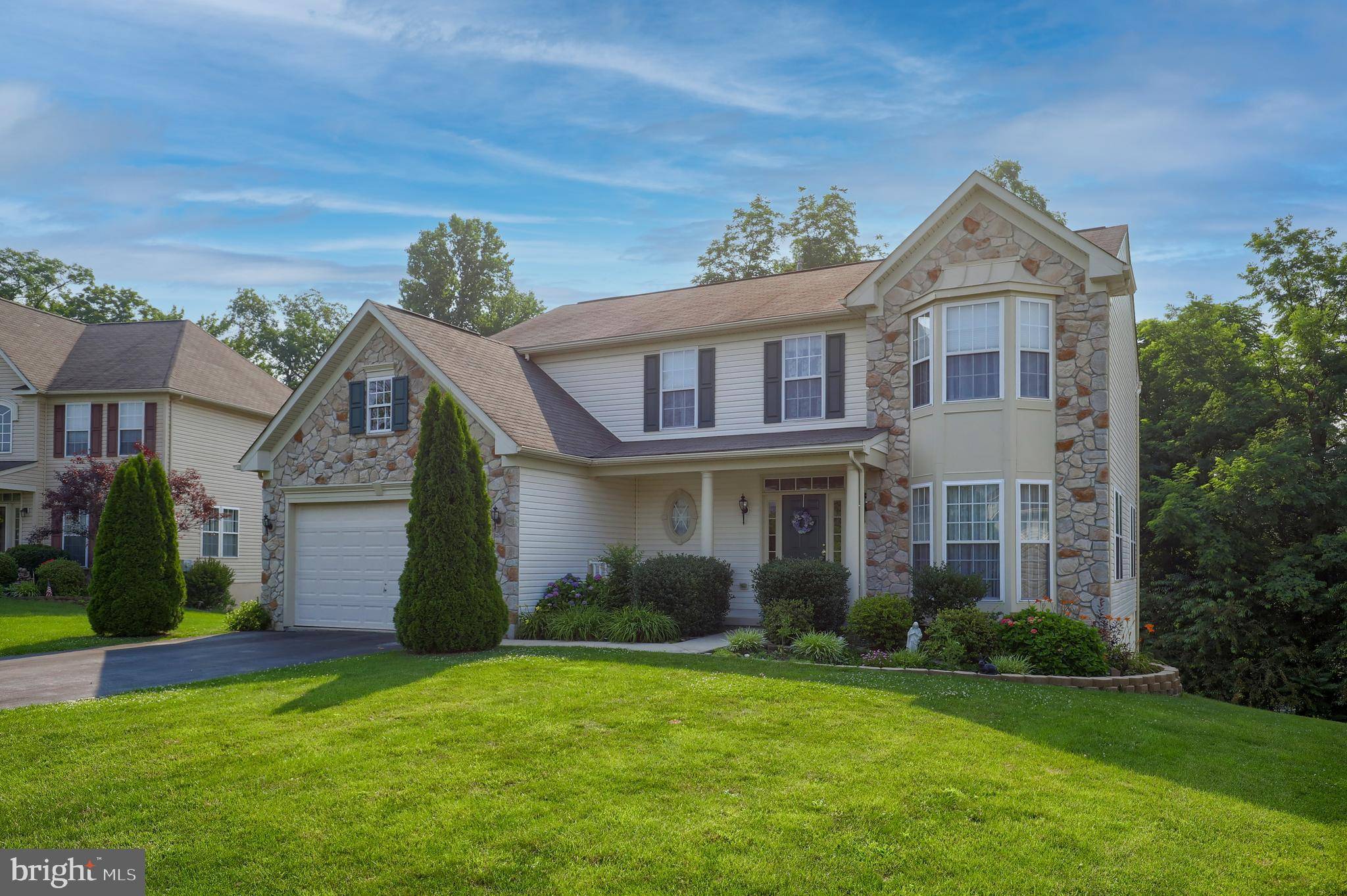 Coatesville, PA 19320,912 COLONIAL CT