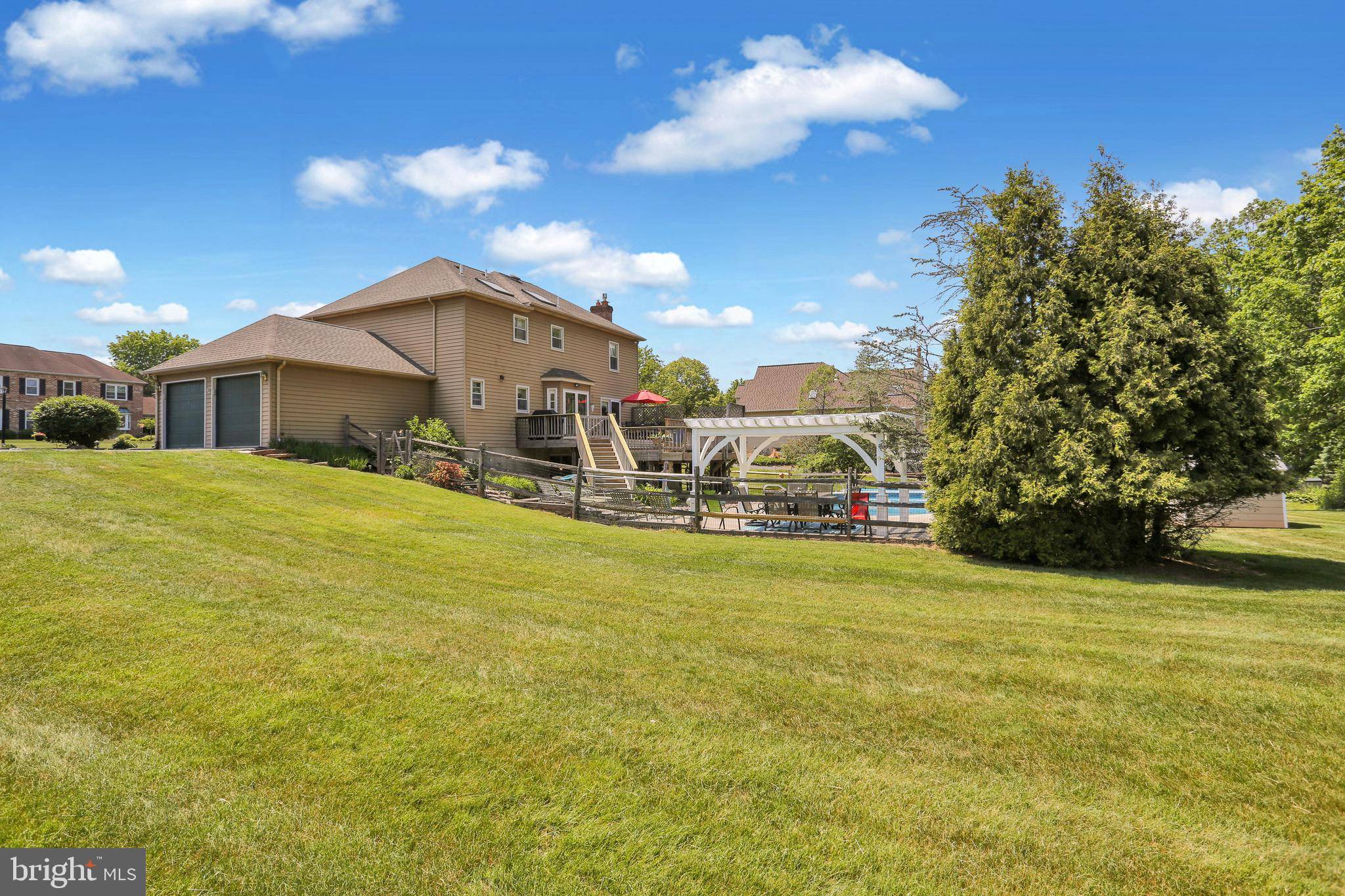 Gilbertsville, PA 19525,403 BOW LN