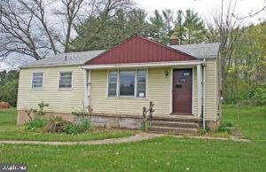 Pine Grove, PA 17963,3745 SWEET ARROW LAKE RD