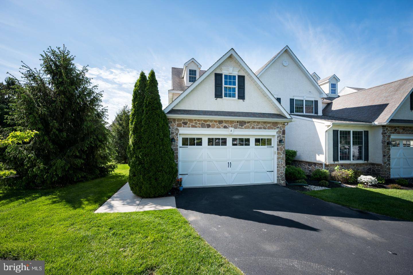 Chadds Ford, PA 19317,8 ROBERT CT