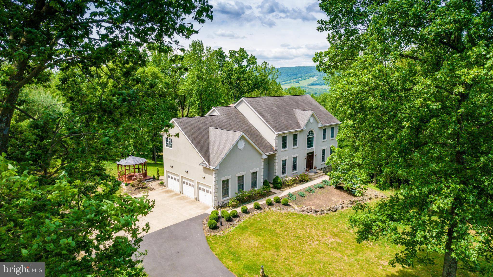 Round Hill, VA 20141,34905 GIDNEY CT