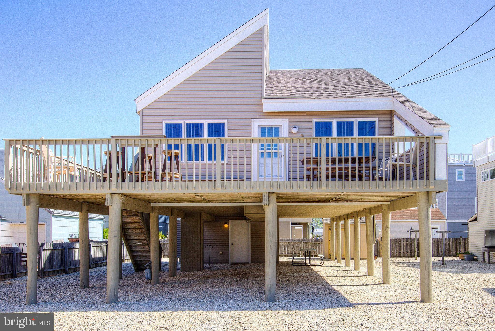 Surf City, NJ 08008,313 N 10TH ST