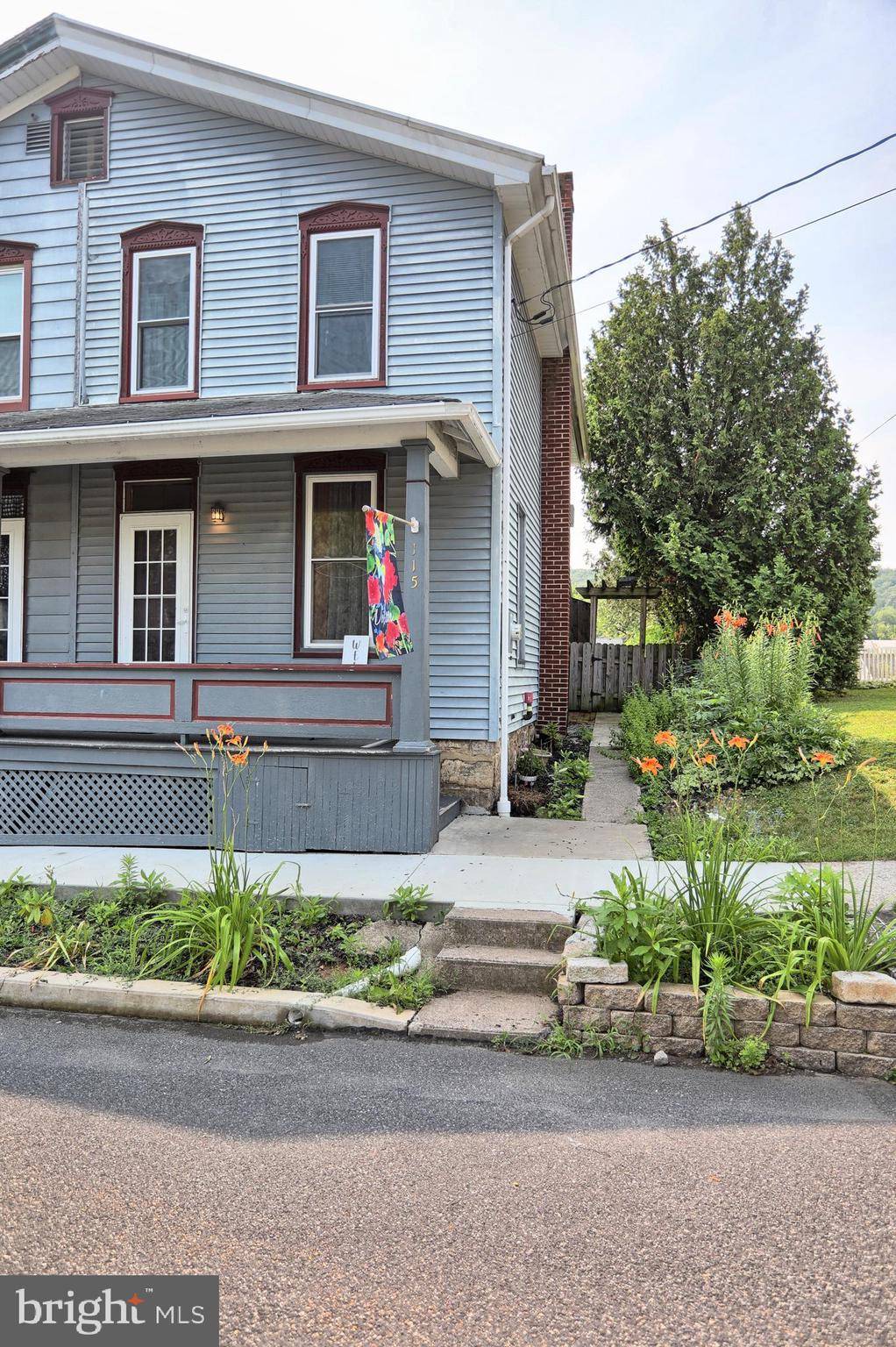 New Bloomfield, PA 17068,115 W MCCLURE ST