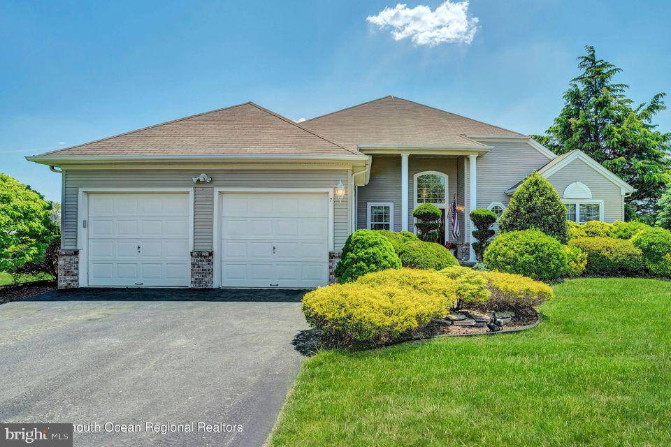 Manchester Township, NJ 08759,7 FONTAINE CT