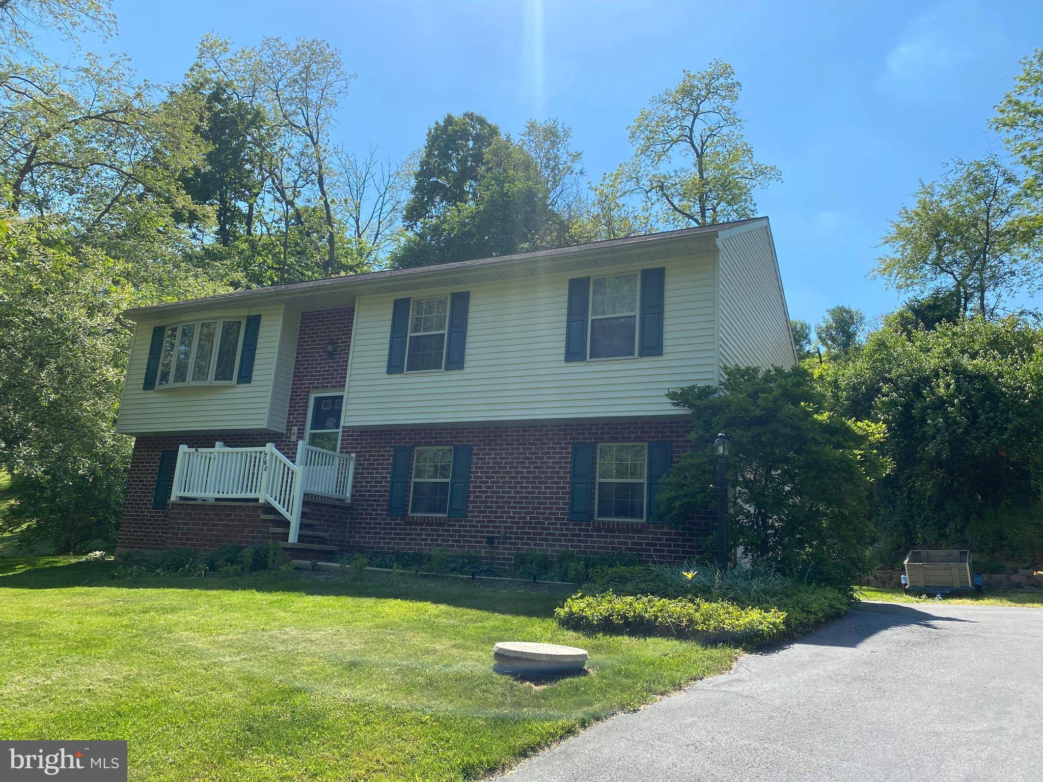 Stevens, PA 17578,760 DURLACH RD