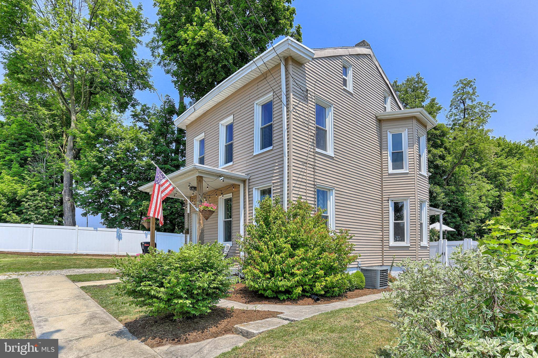 Wrightsville, PA 17368,511 S 2ND ST